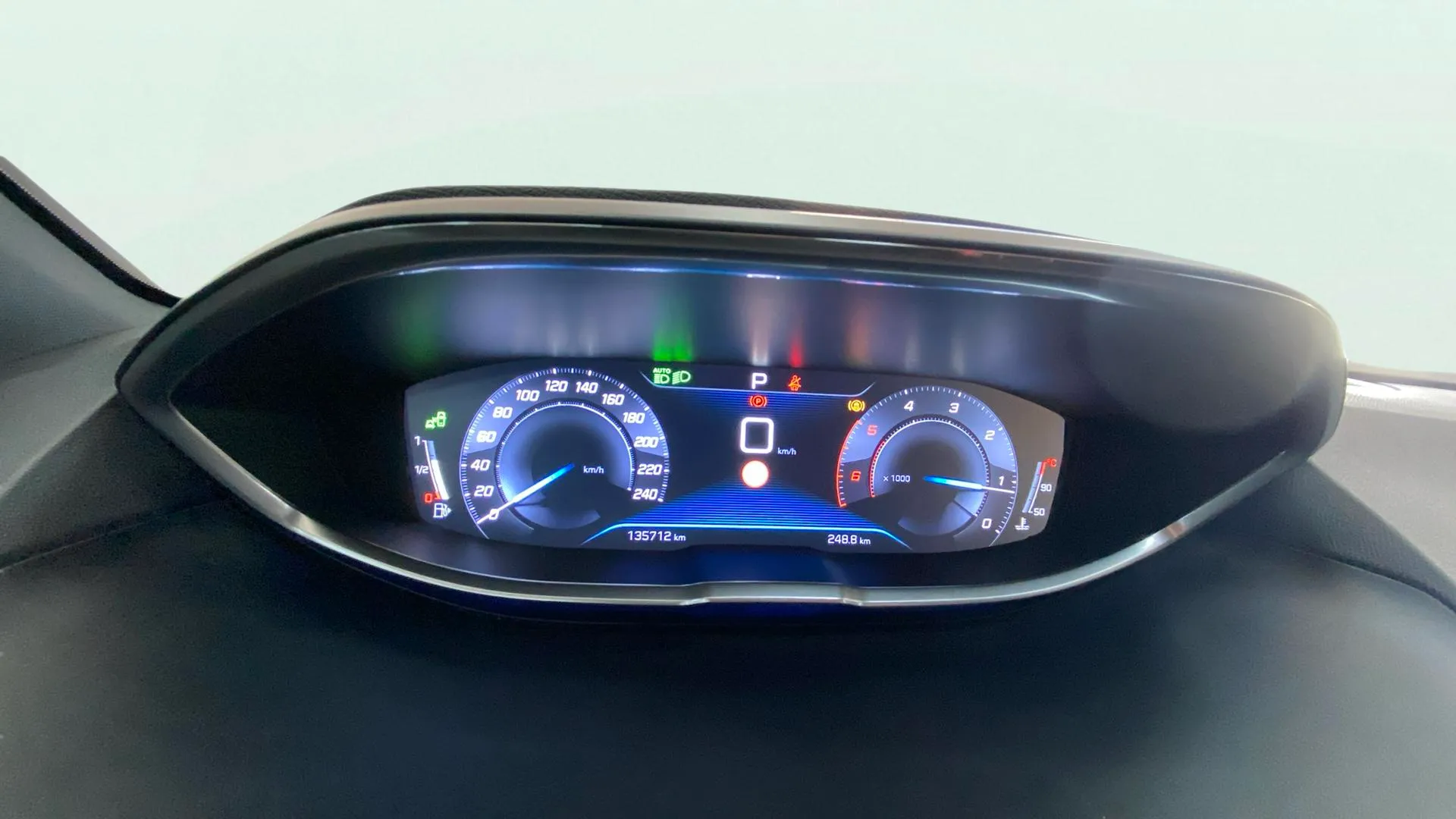 Peugeot 5008 GT 2.0L BlueHDi EAT8 - foto 8