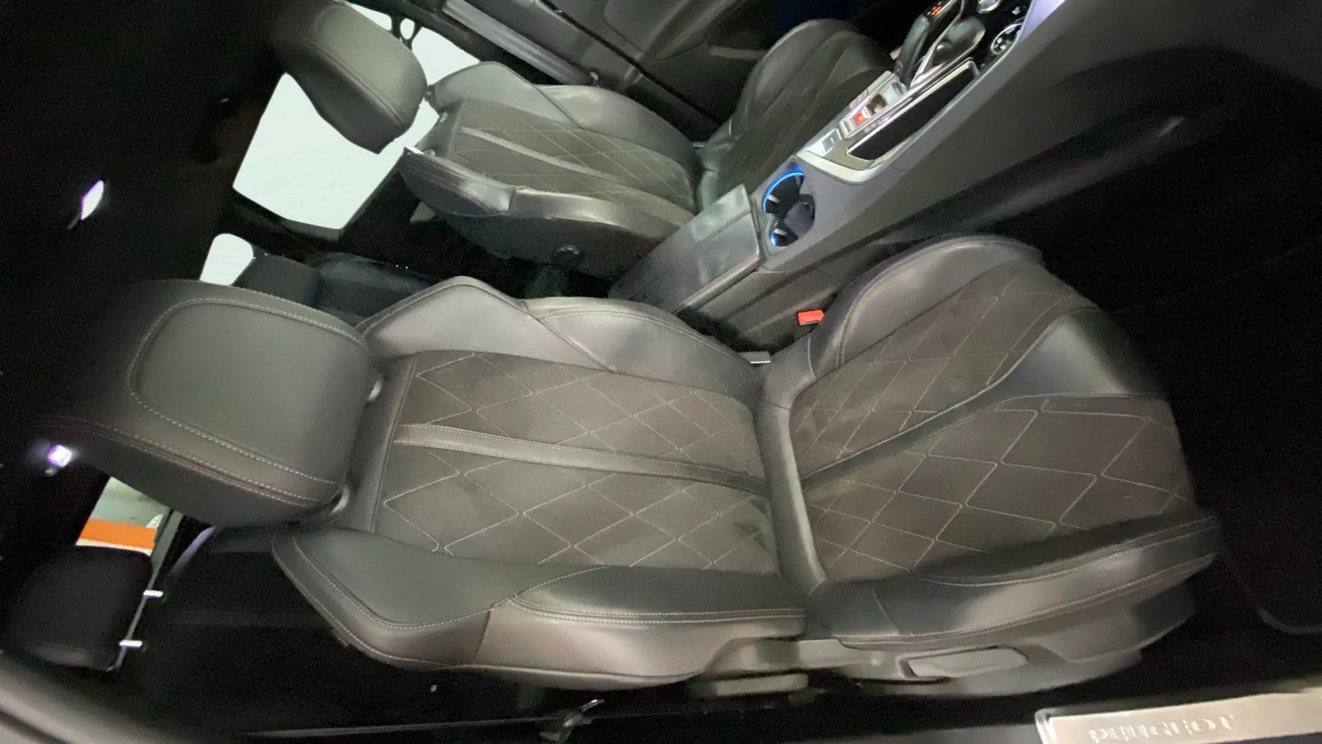 Peugeot 5008 GT 2.0L BlueHDi EAT8 - foto 10