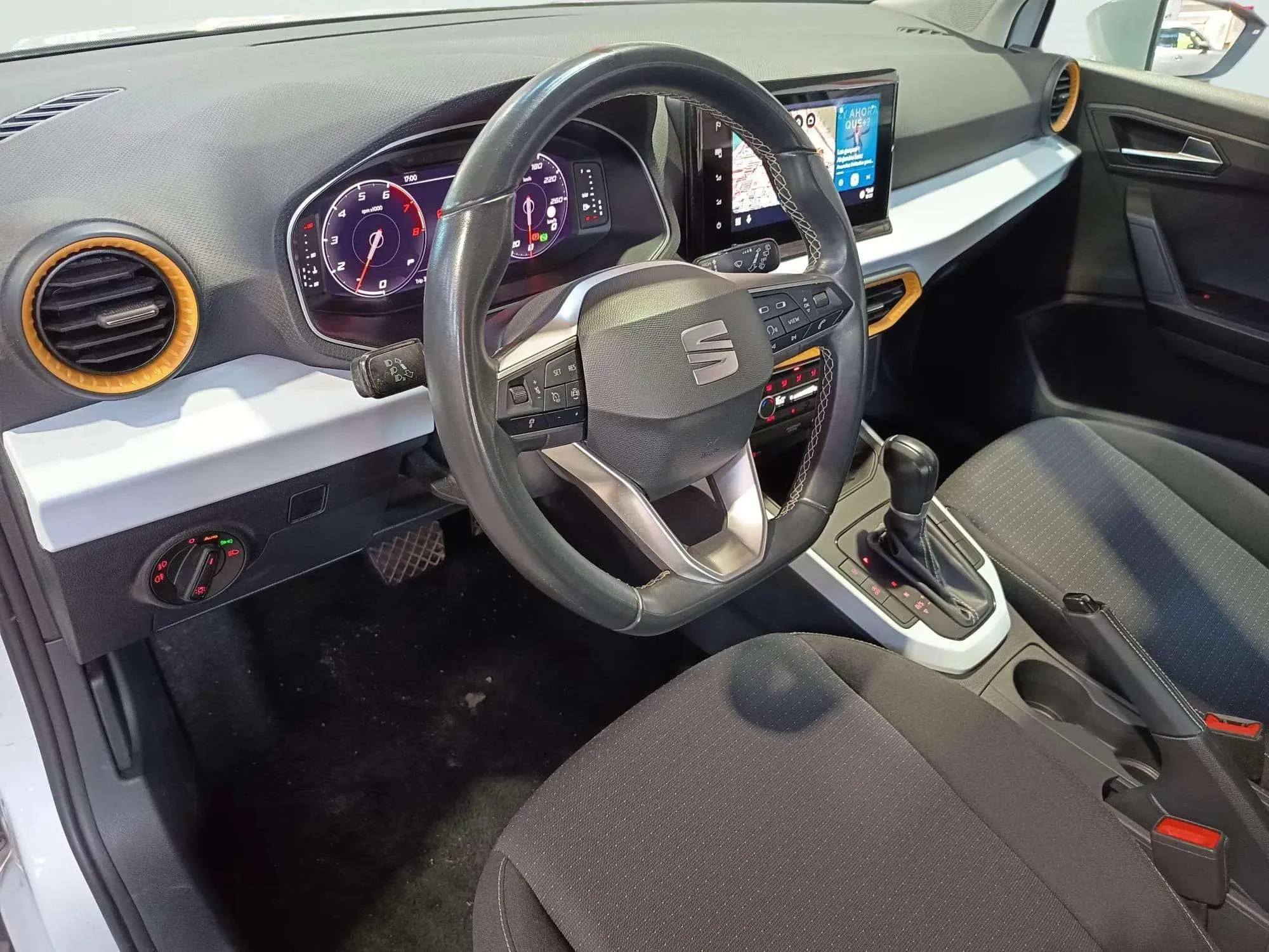 SEAT Arona 1.0 TSI DSG FR XL - foto 16
