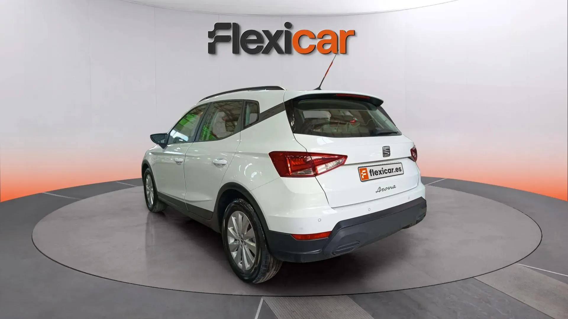 SEAT Arona 1.0 TSI DSG FR XL - foto 7