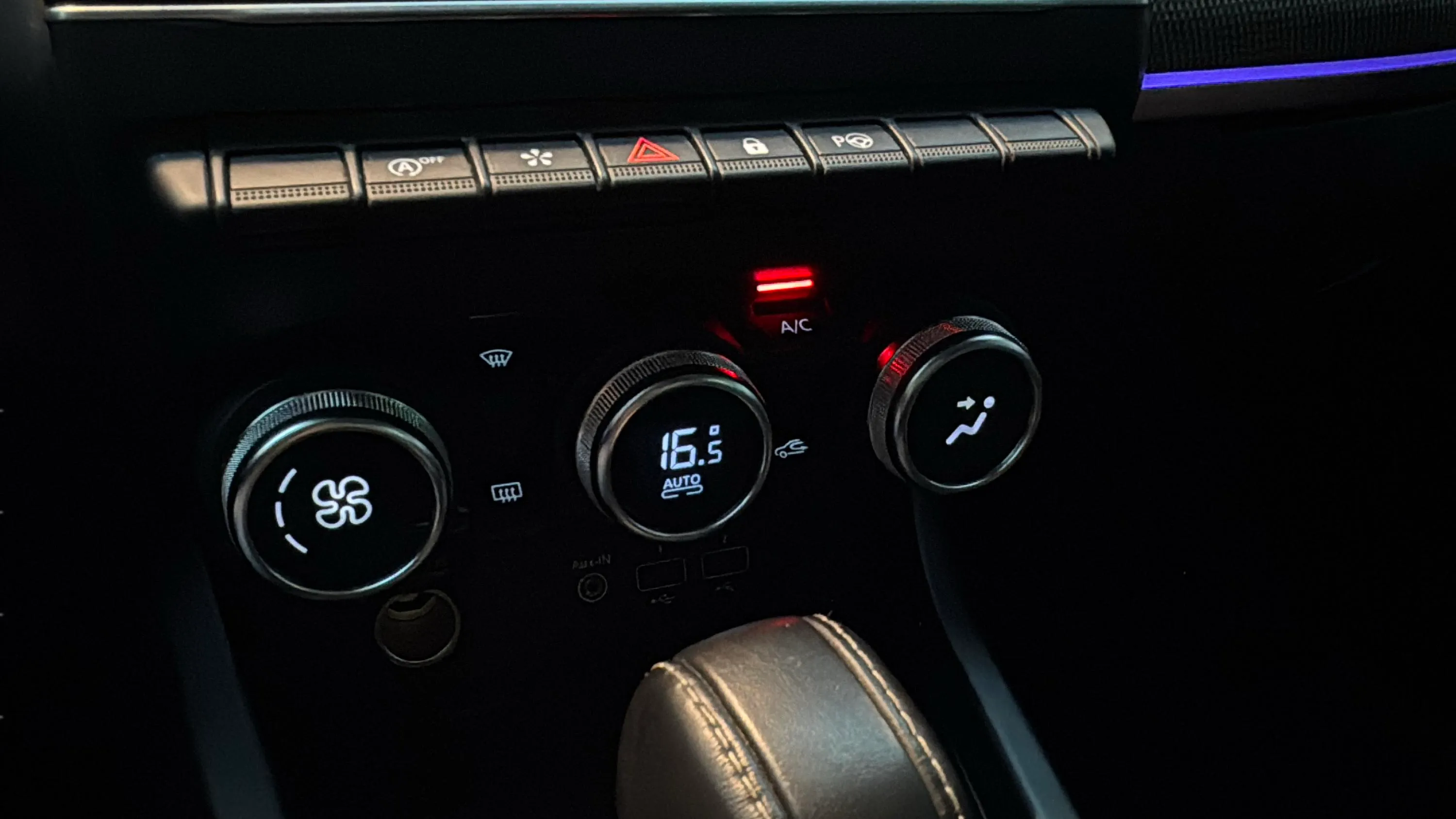 Renault Arkana Techno E-Tech full hybrid - foto 18