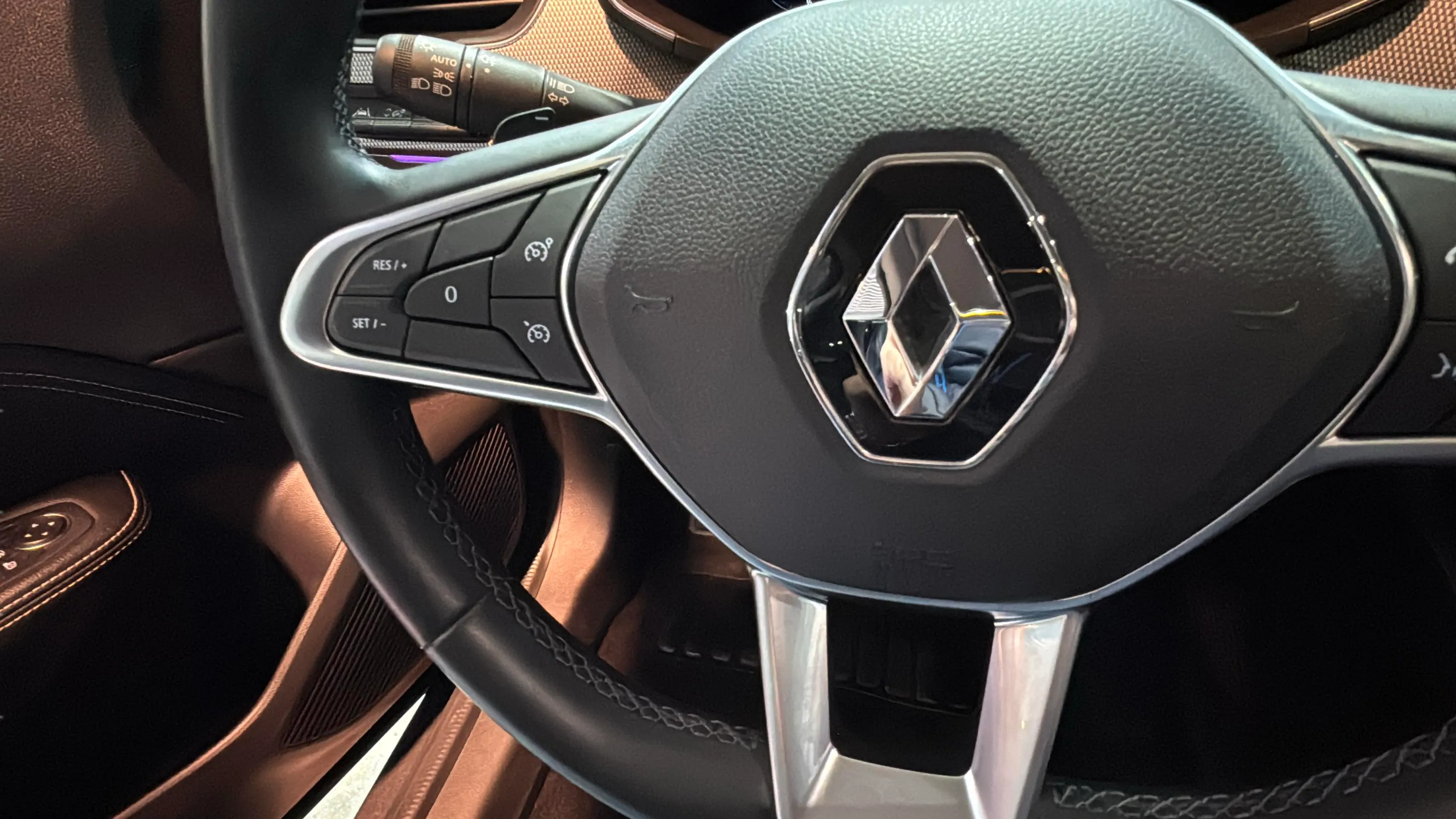 Renault Arkana Techno E-Tech full hybrid - foto 21