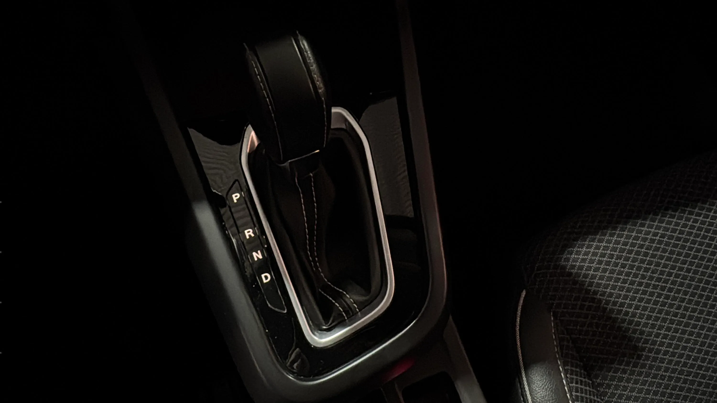 Renault Arkana Techno E-Tech full hybrid - foto 19