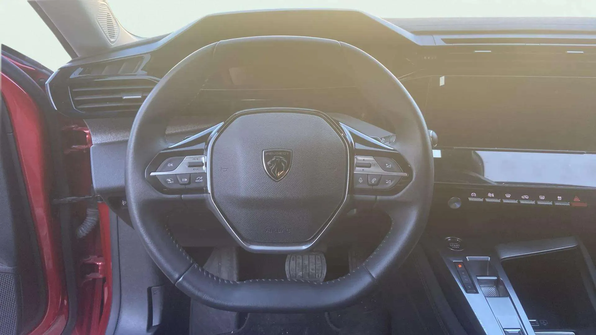 Peugeot 308 Allure Hybrid 180 eEAT8 - foto 13