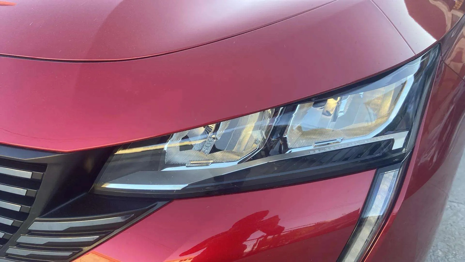 Peugeot 308 Allure Hybrid 180 eEAT8 - foto 10