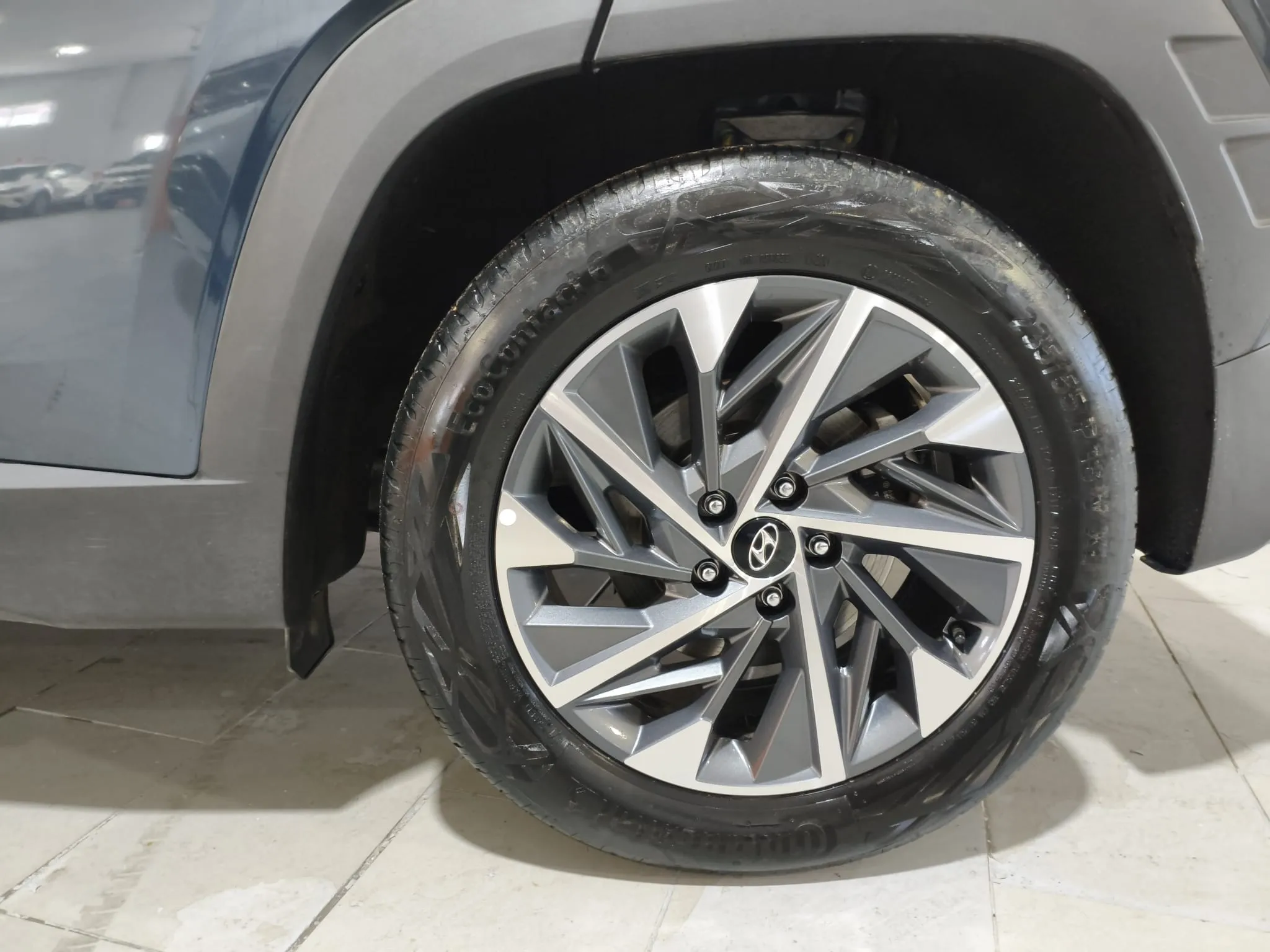 Hyundai Tucson 1.6 CRDi 48V Tecno Sky DCT - foto 17