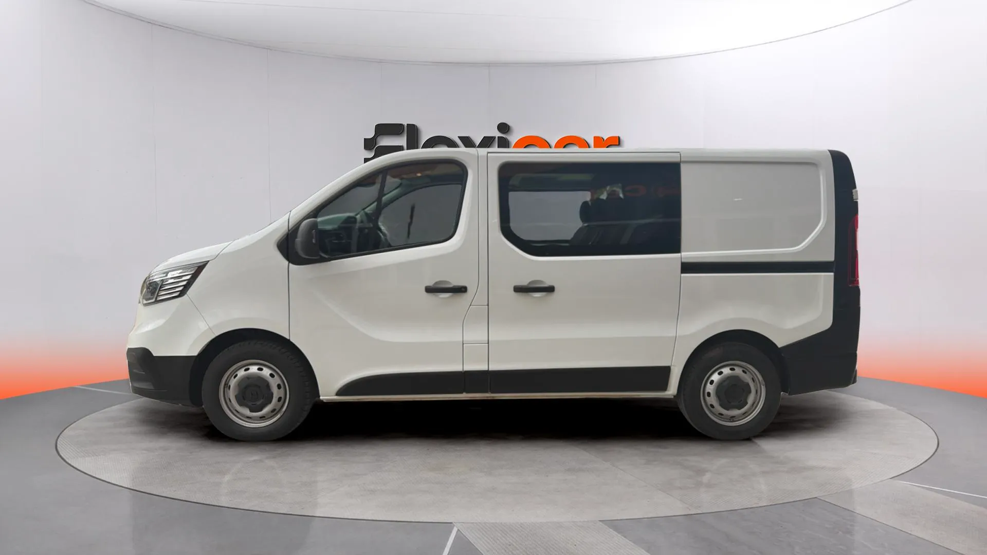 Renault Trafic Cilindrada: 1997 cm³ Tipo de combustible: Diésel - foto 5