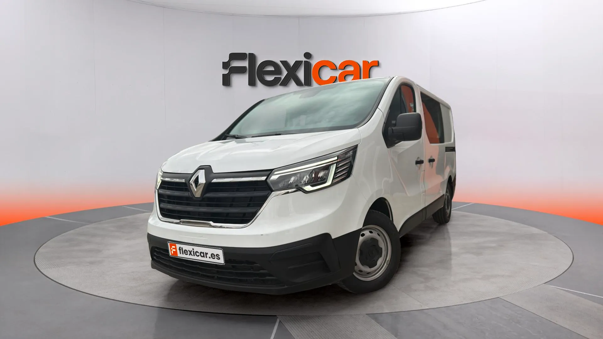 Renault Trafic Cilindrada: 1997 cm³ Tipo de combustible: Diésel - foto 8