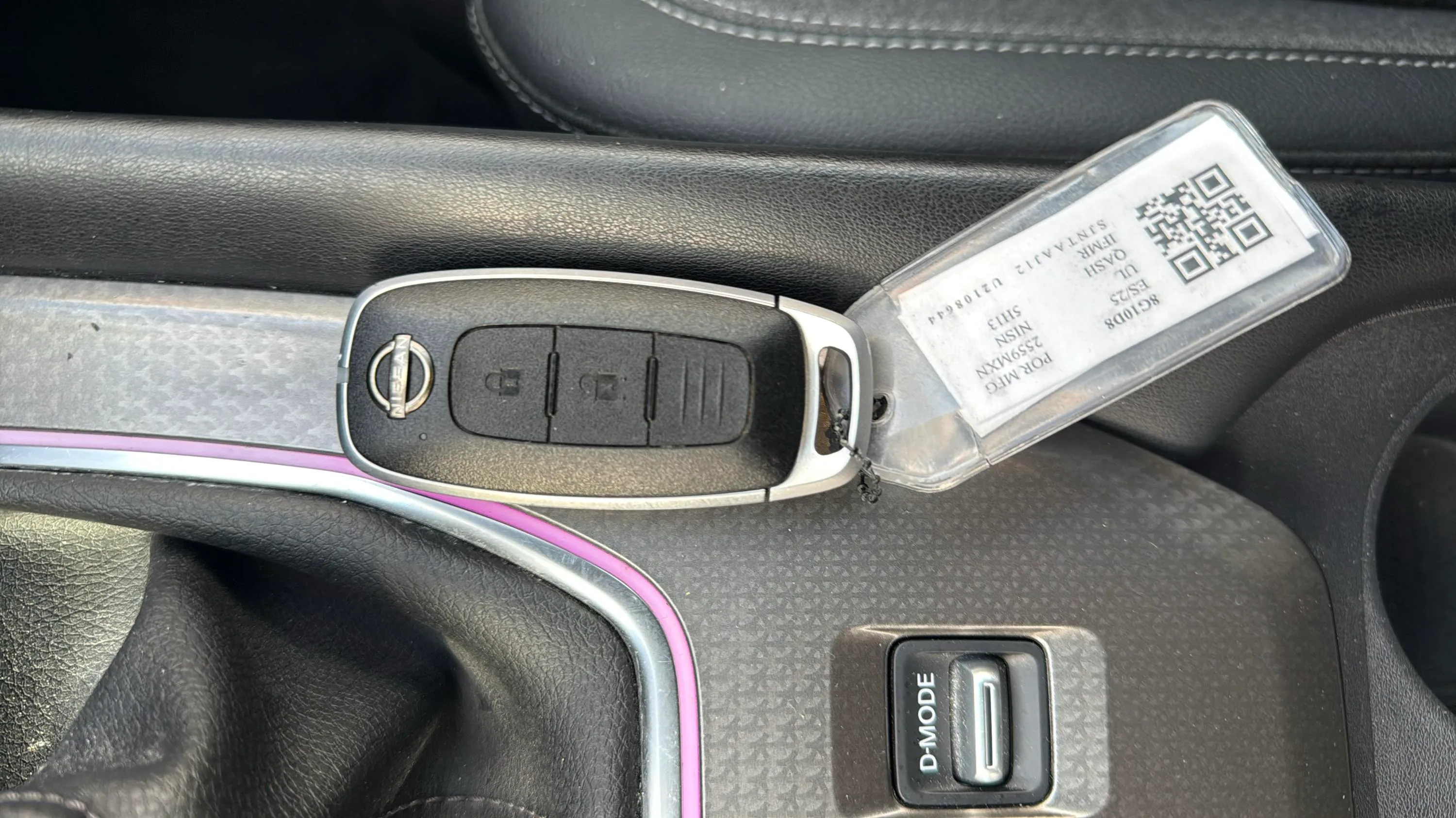 Nissan Qashqai DIG-T N-Connecta - foto 23