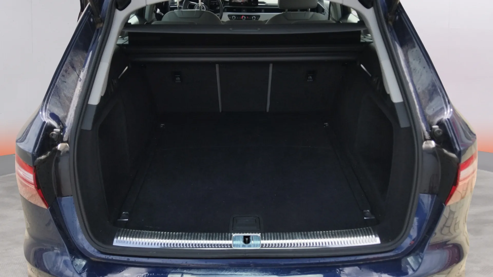 Audi A4 Avant Advanced 35 TDI S tronic - foto 9
