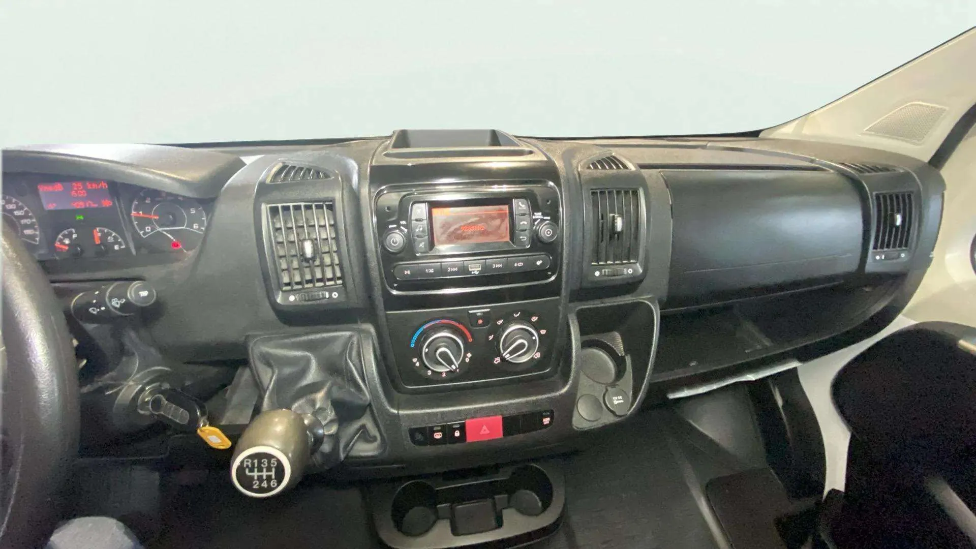 Citroën Jumper 3.5 L2 H2 Bhdi M - foto 11