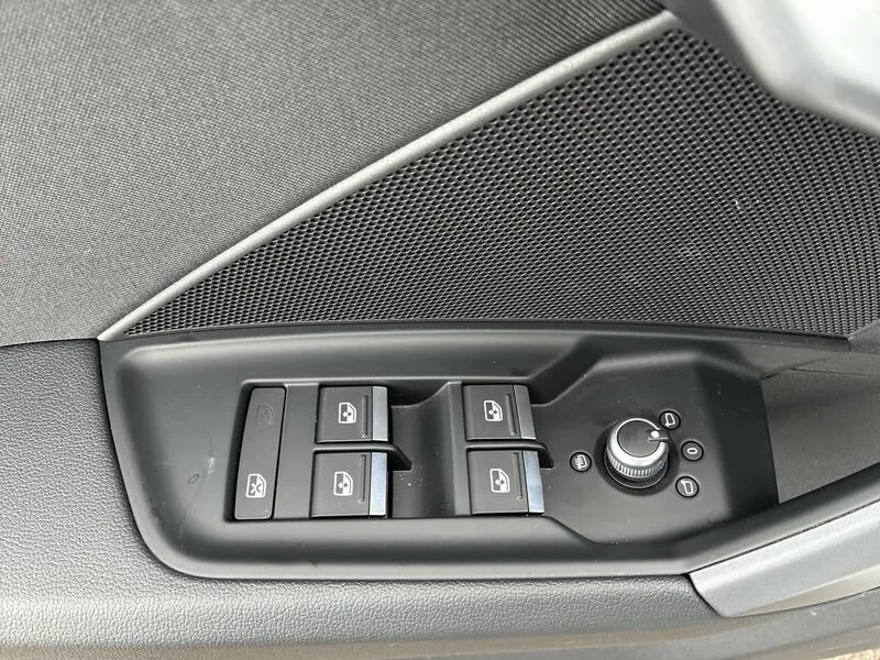 Audi A3 30 TFSI Advanced 1.5 TFSI - foto 16
