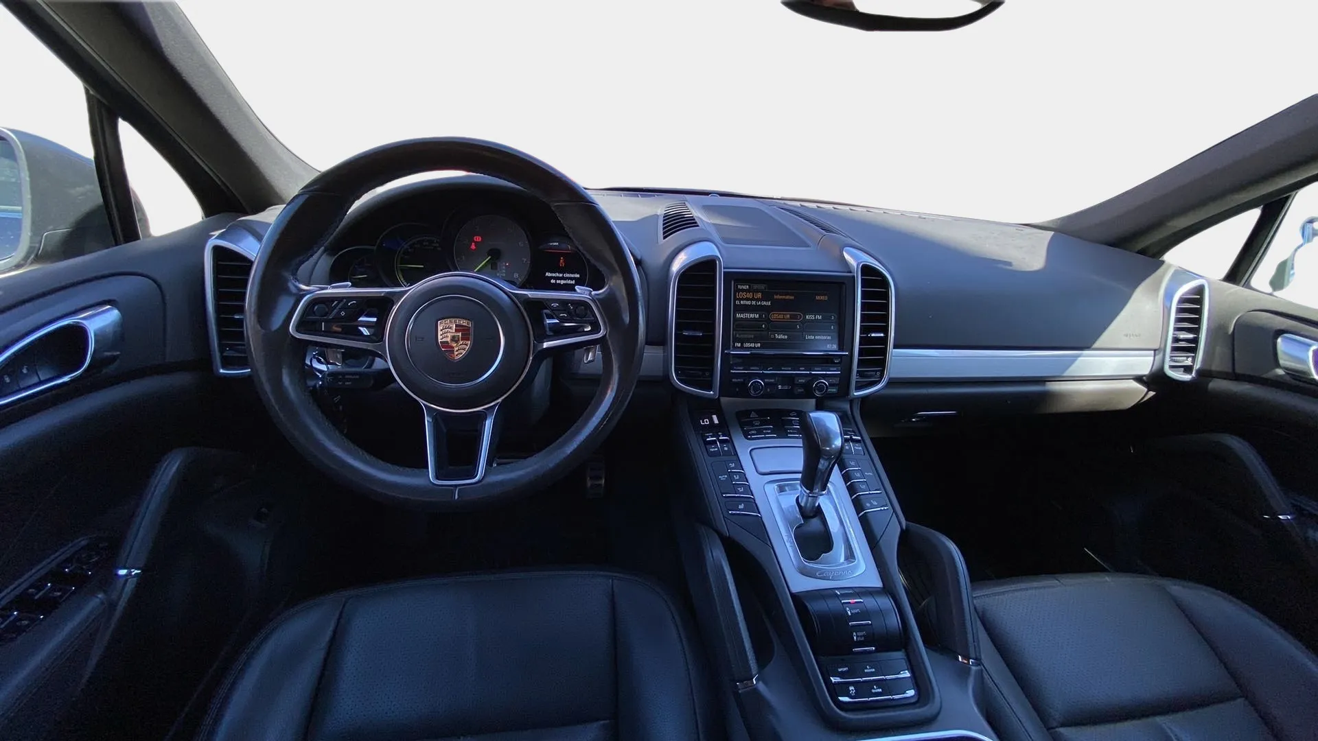 Porsche Cayenne S E-hybrid - foto 11