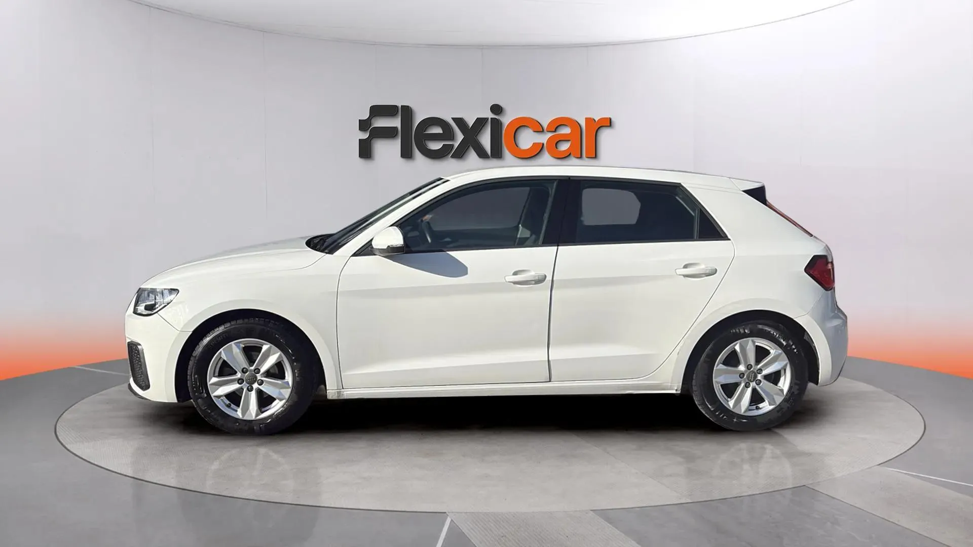Audi A1 citycarver 25 TFSI - foto 2