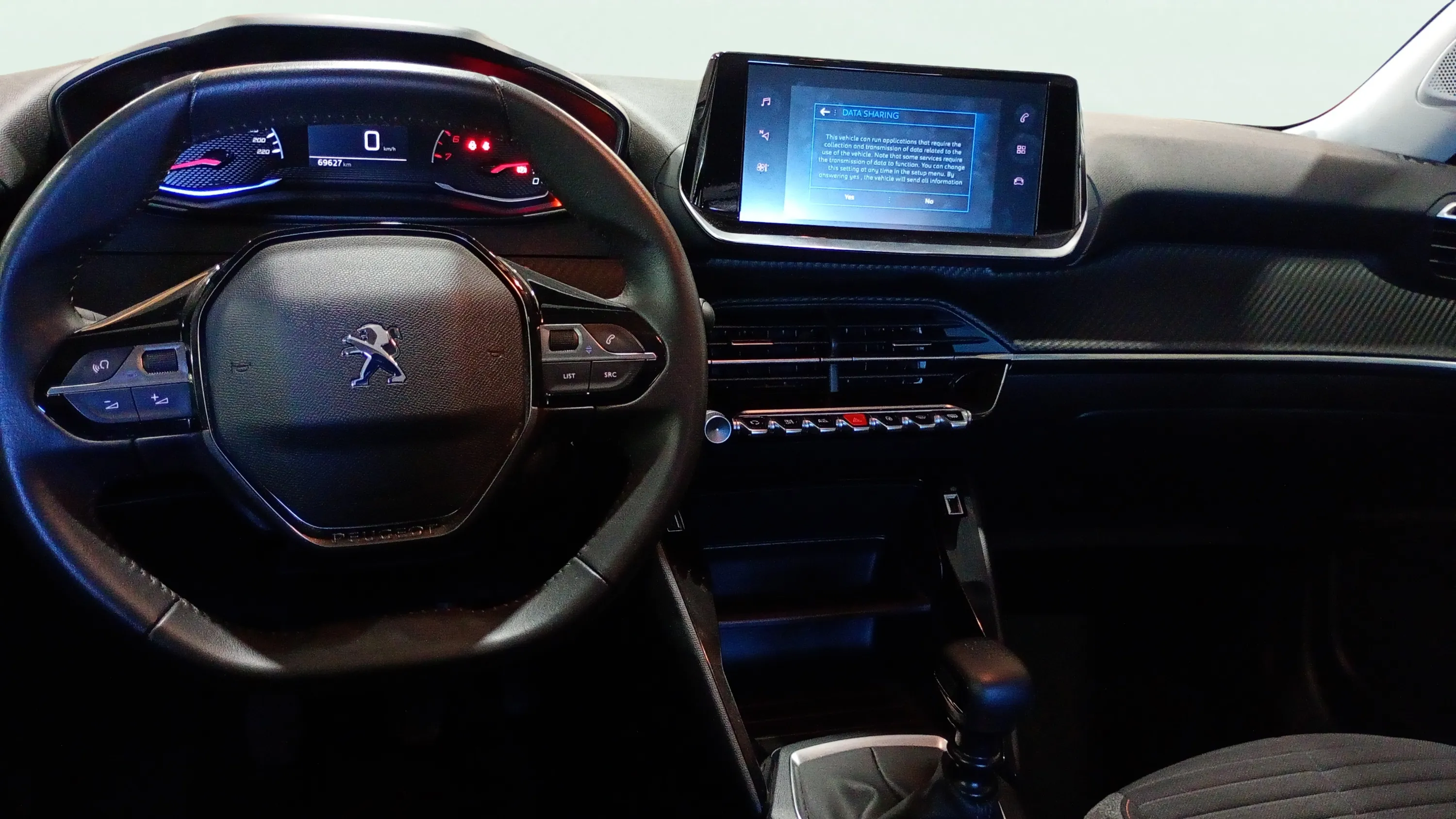 Peugeot 2008 Active Pack PureTech 100 BVM6 - foto 9