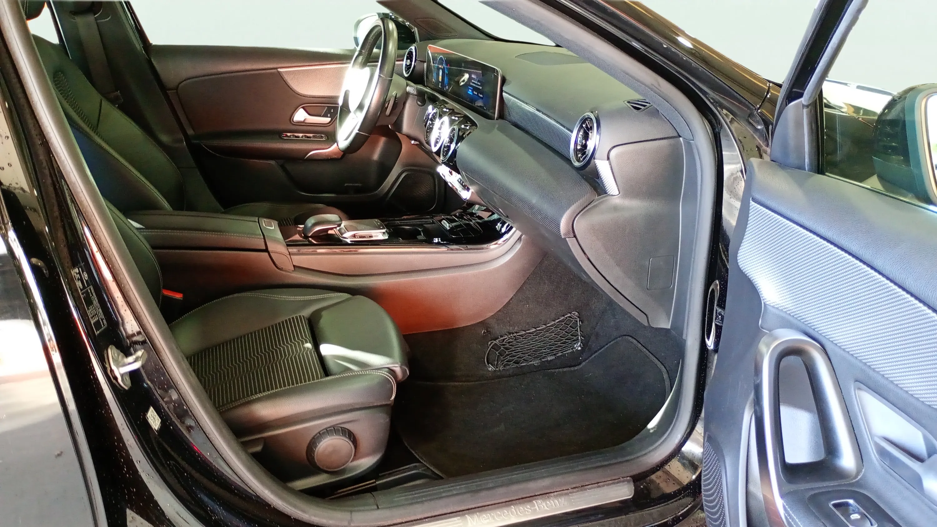 Mercedes-Benz Clase A A 180 d - foto 15