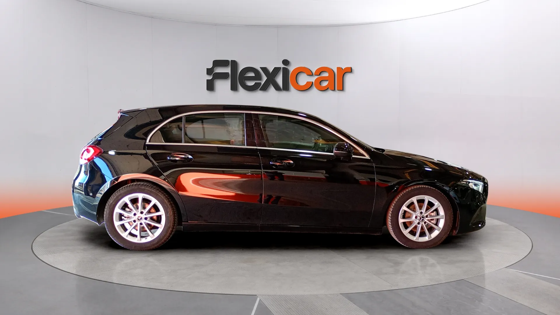 Mercedes-Benz Clase A A 180 d - foto 4
