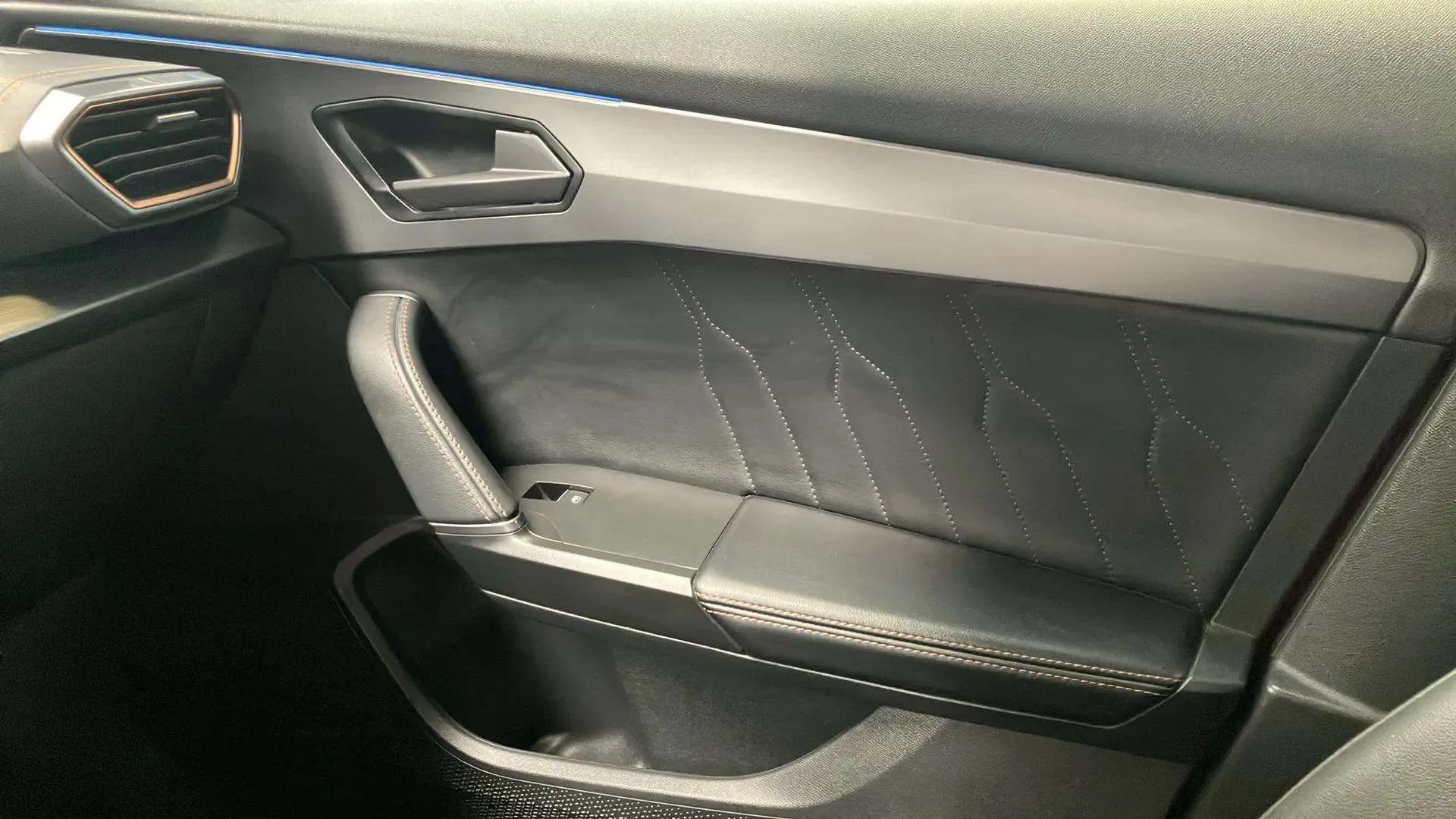 Cupra Formentor 1.5 TSI DSG - foto 15