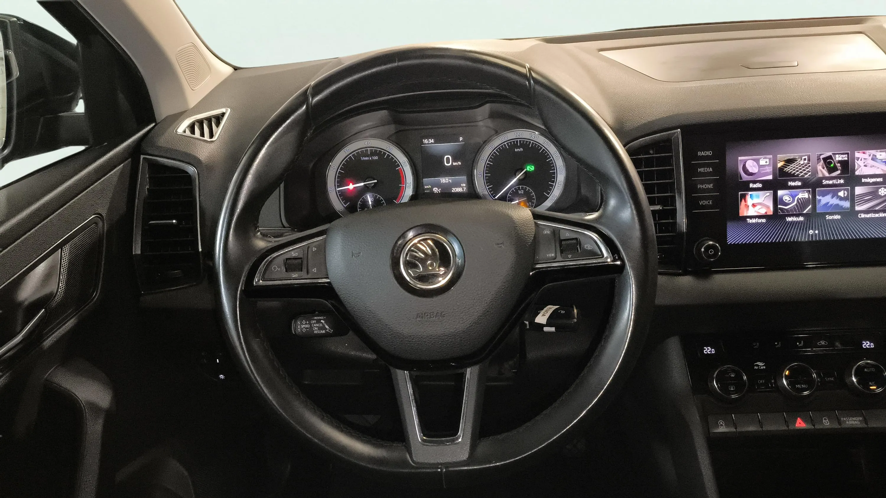 Škoda Karoq 1.0 TSI DSG Ambition - foto 11