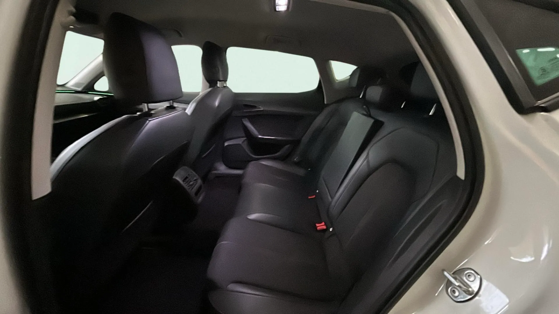 Cupra Formentor 1.5 TSI DSG - foto 10