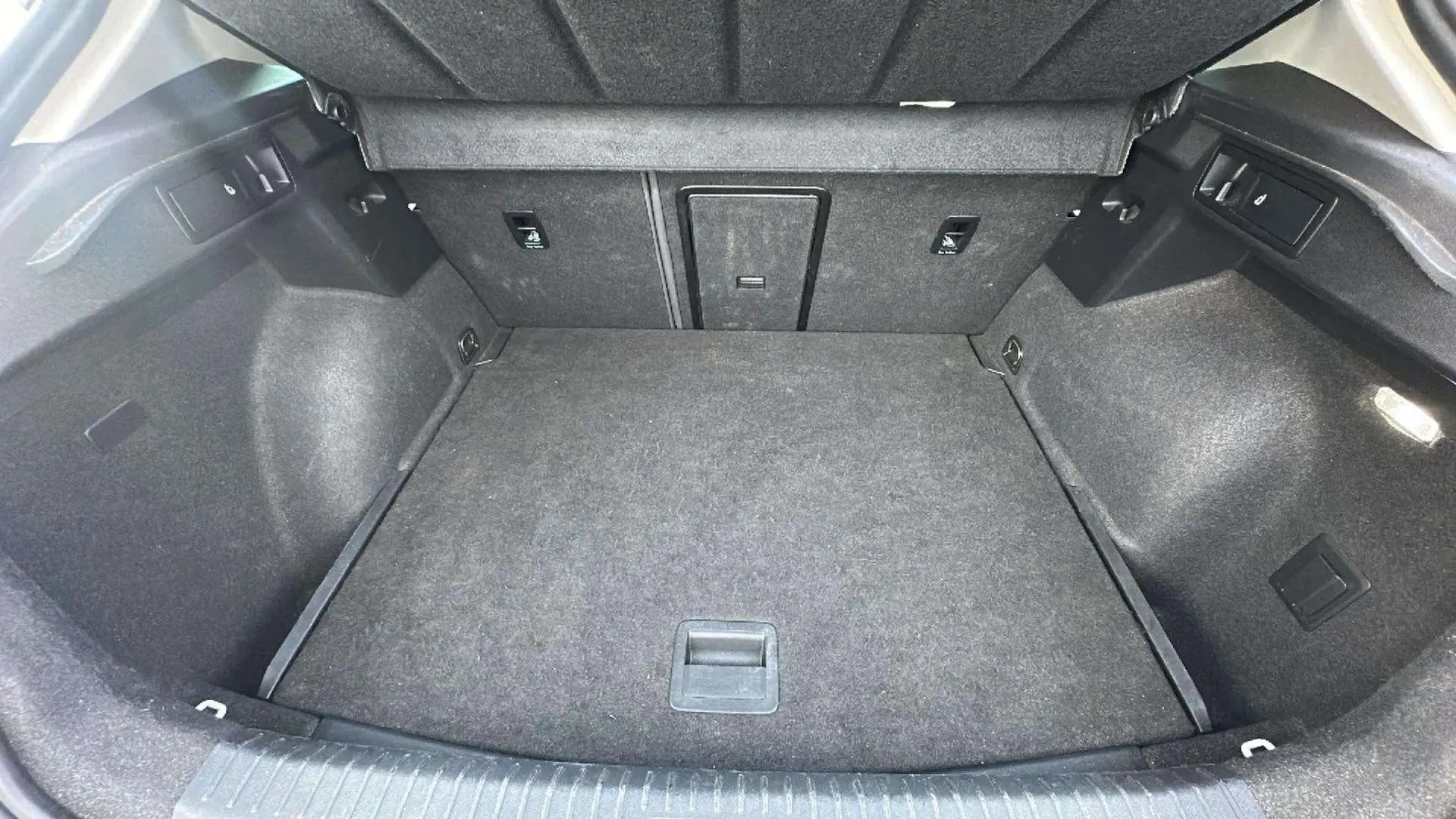 Cupra Formentor 1.5 TSI DSG - foto 12