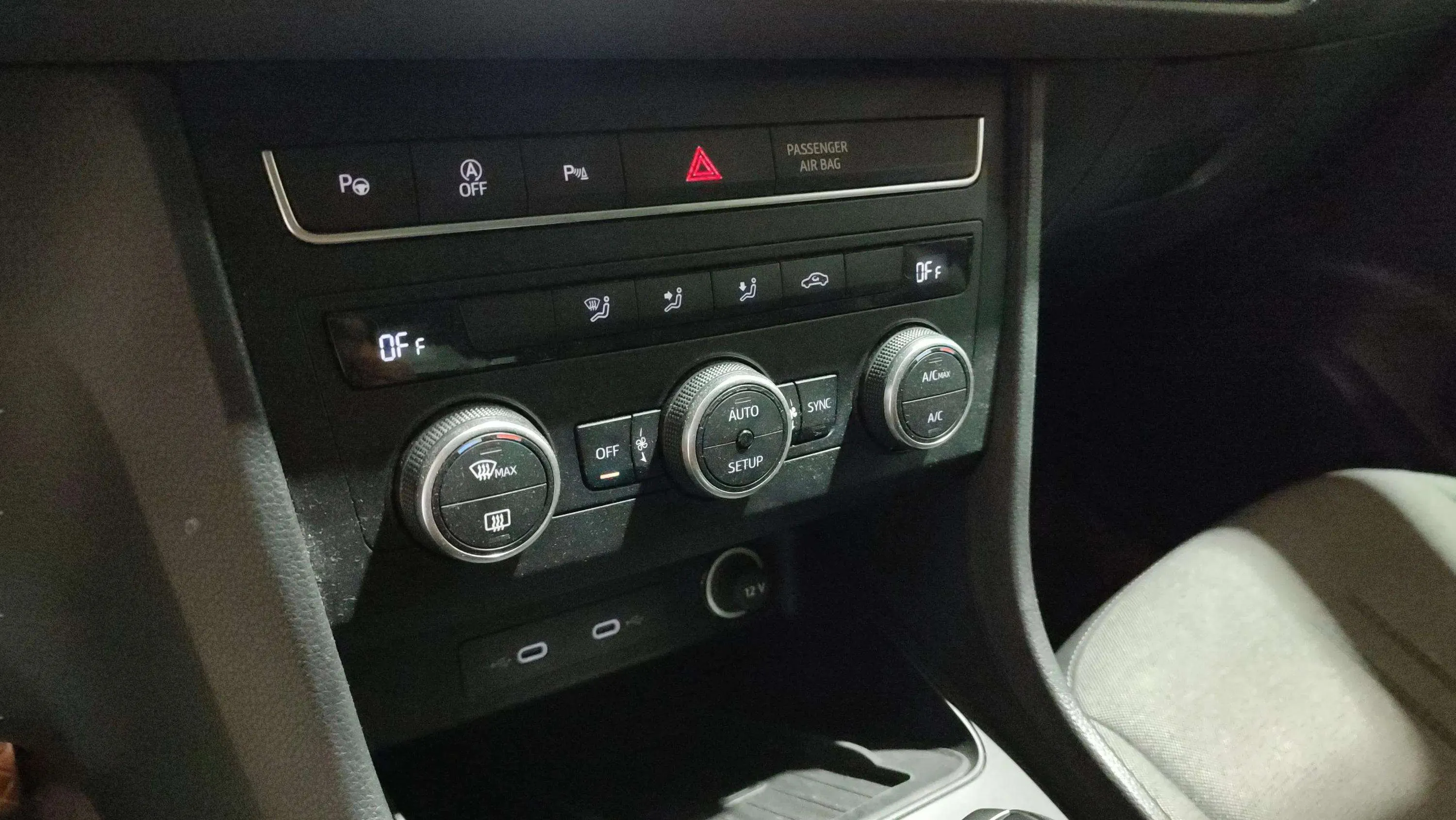 SEAT Ateca 1.5 TSI DSG Style XL - foto 18
