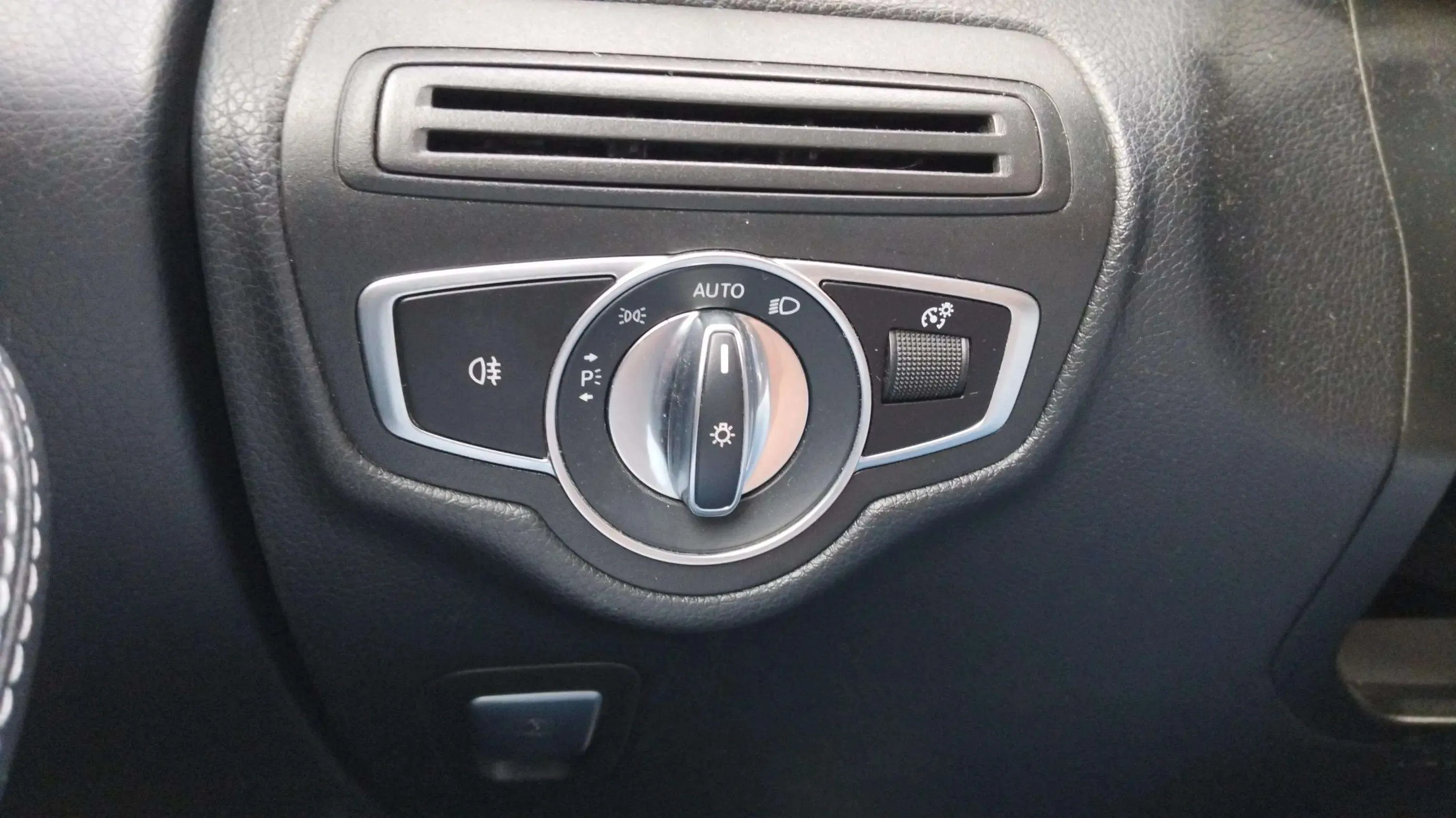 Mercedes-Benz GLC 200 d 4MATIC - foto 19
