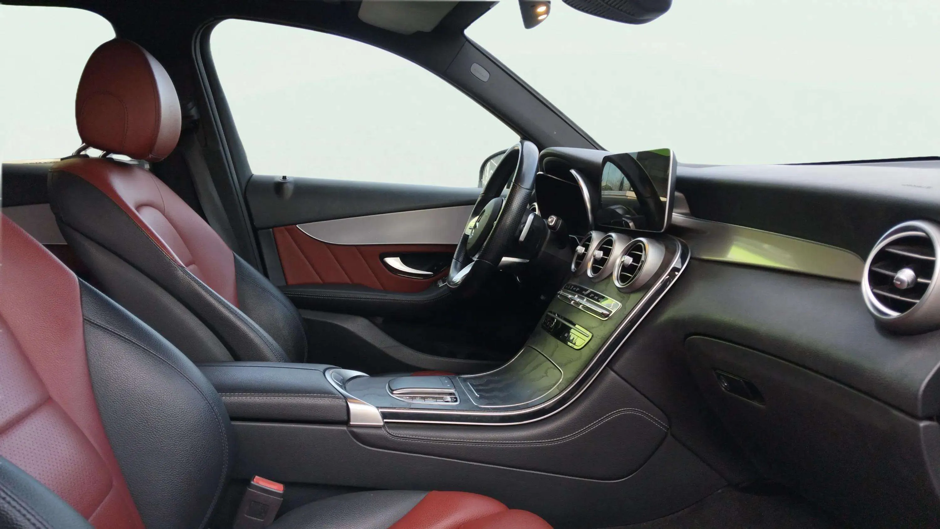 Mercedes-Benz GLC 200 d 4MATIC - foto 10