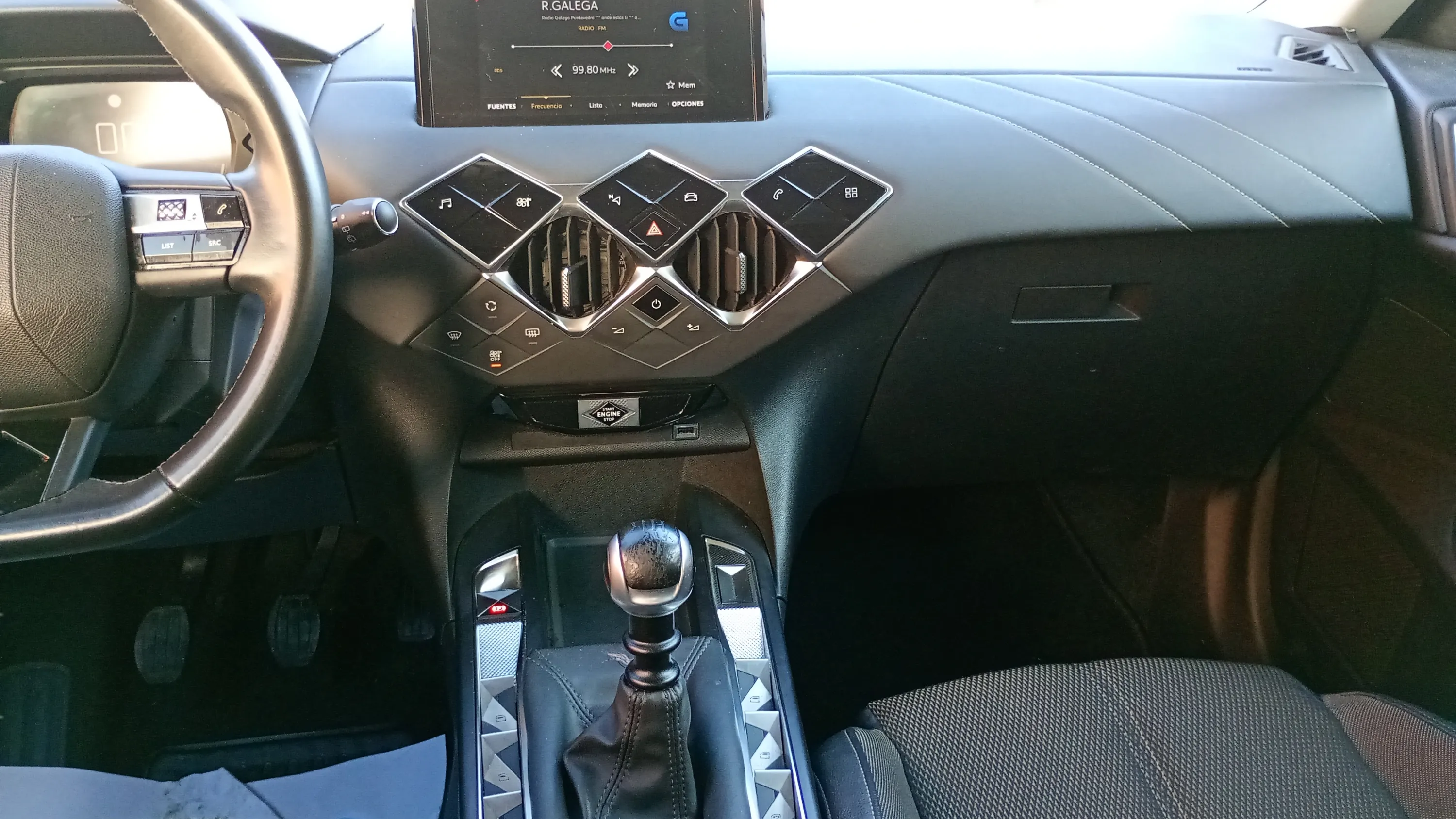 DS DS 3 Crossback BlueHDi Chic - foto 12