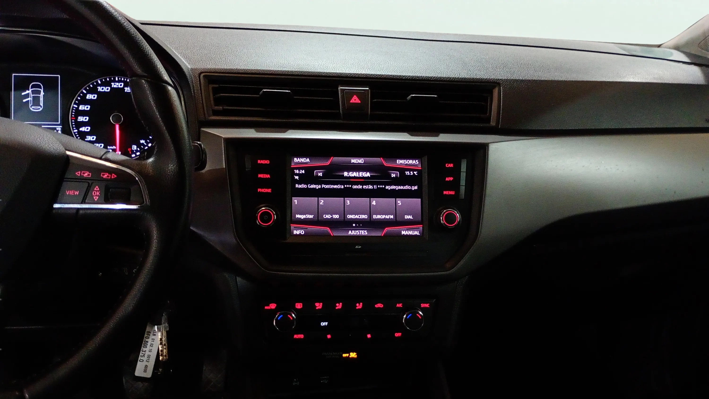 SEAT Ibiza 1.0 MPI Reference - foto 13
