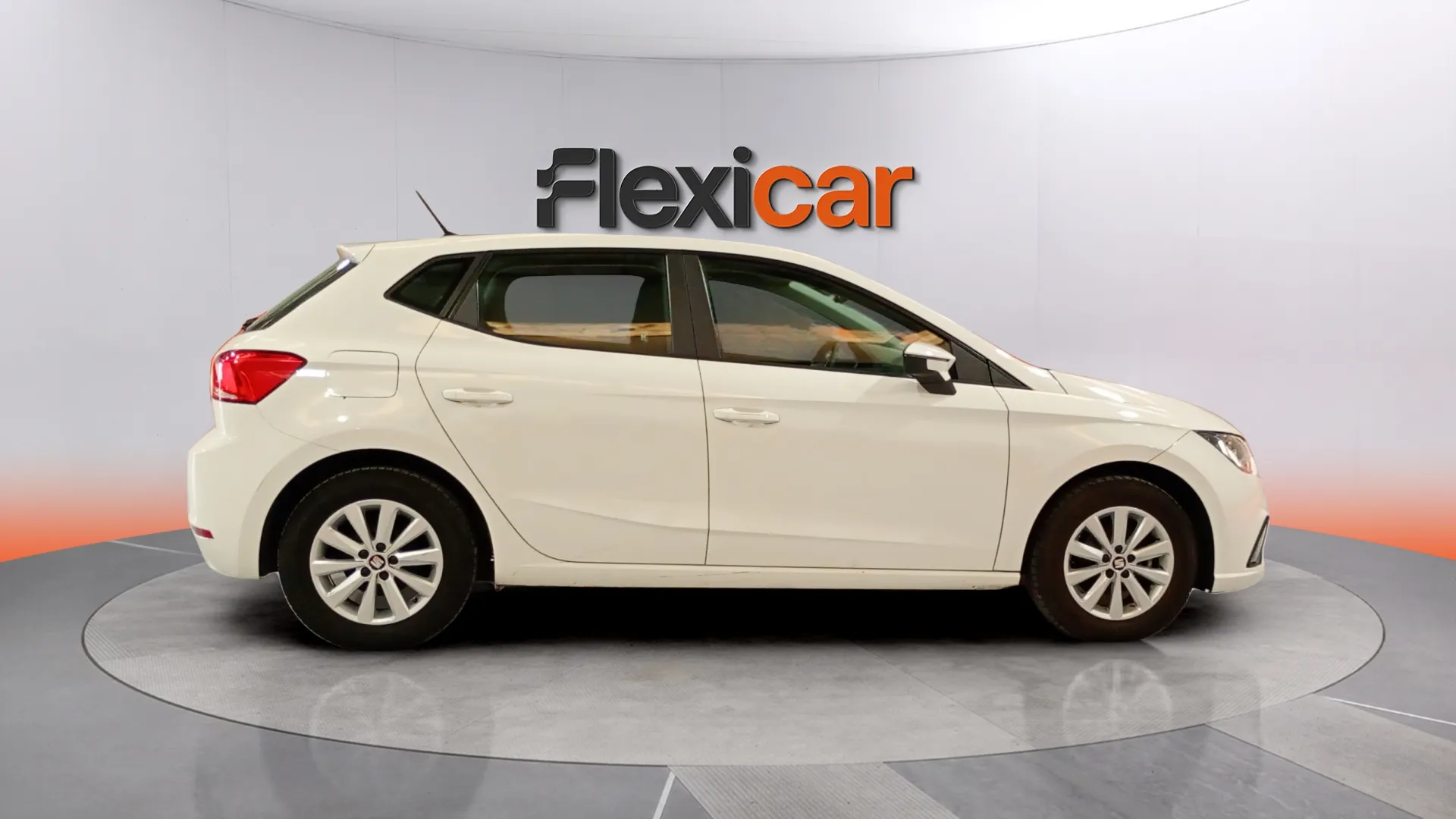 SEAT Ibiza 1.0 MPI Reference - foto 4