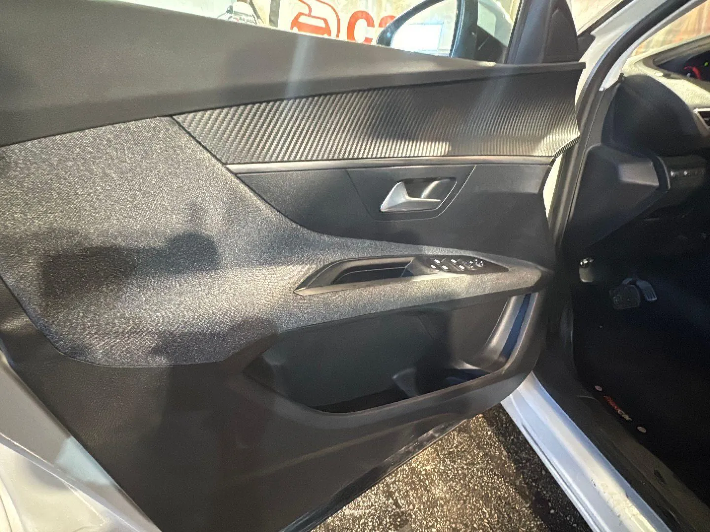 Peugeot 3008 1.2 PureTech Active Pack EAT8 - foto 16