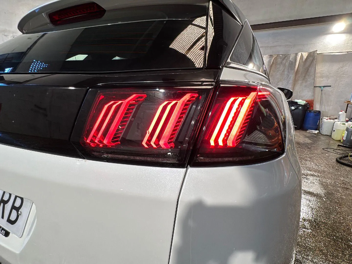 Peugeot 3008 1.2 PureTech Active Pack EAT8 - foto 25