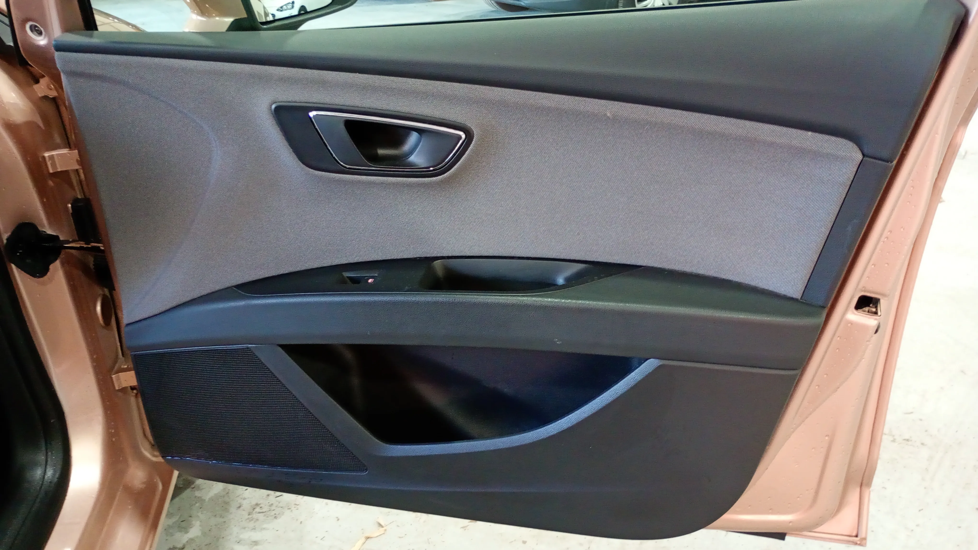 SEAT León 1.6 TDI St&Sp Style - foto 26