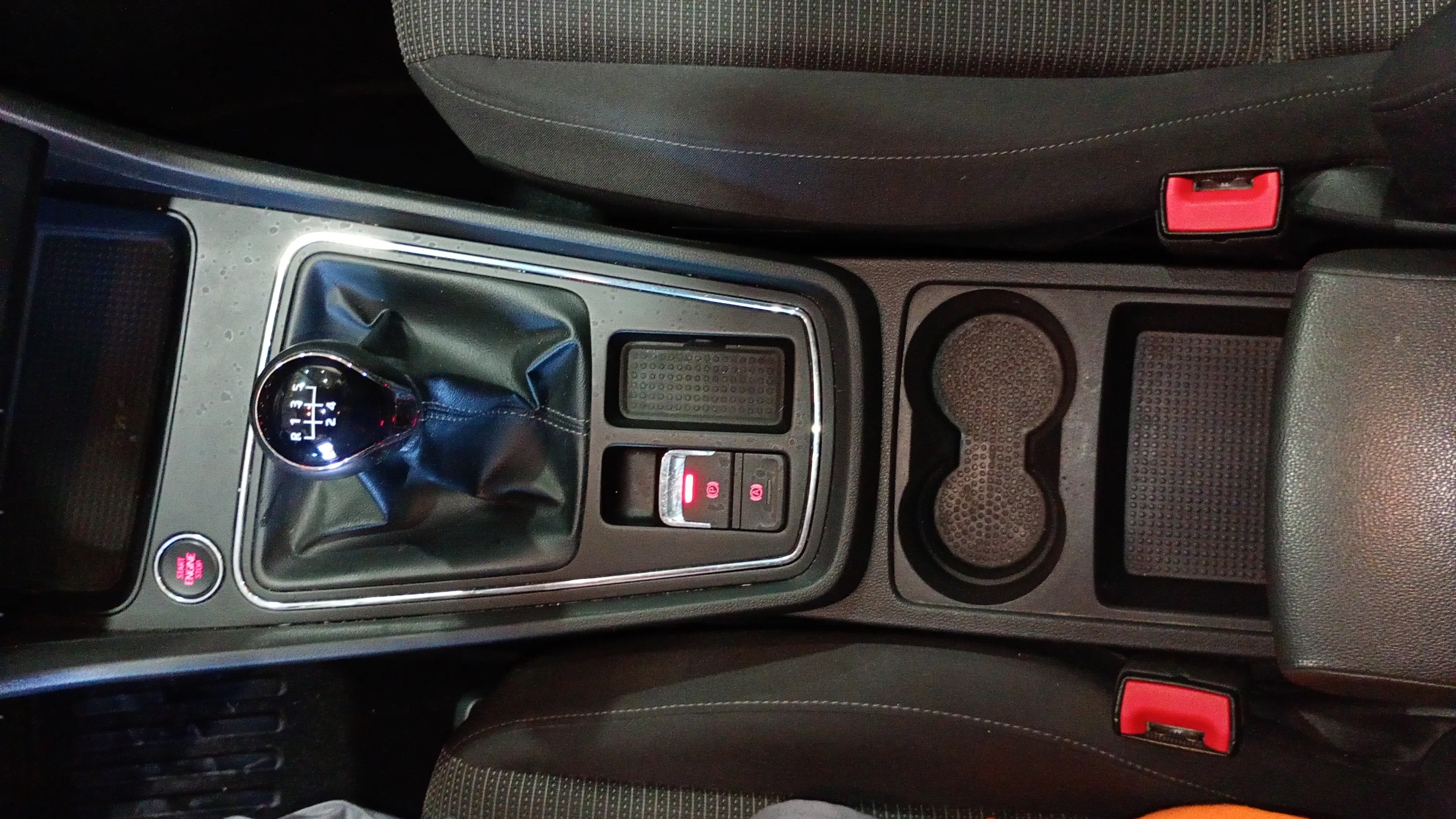 SEAT León 1.6 TDI St&Sp Style - foto 16