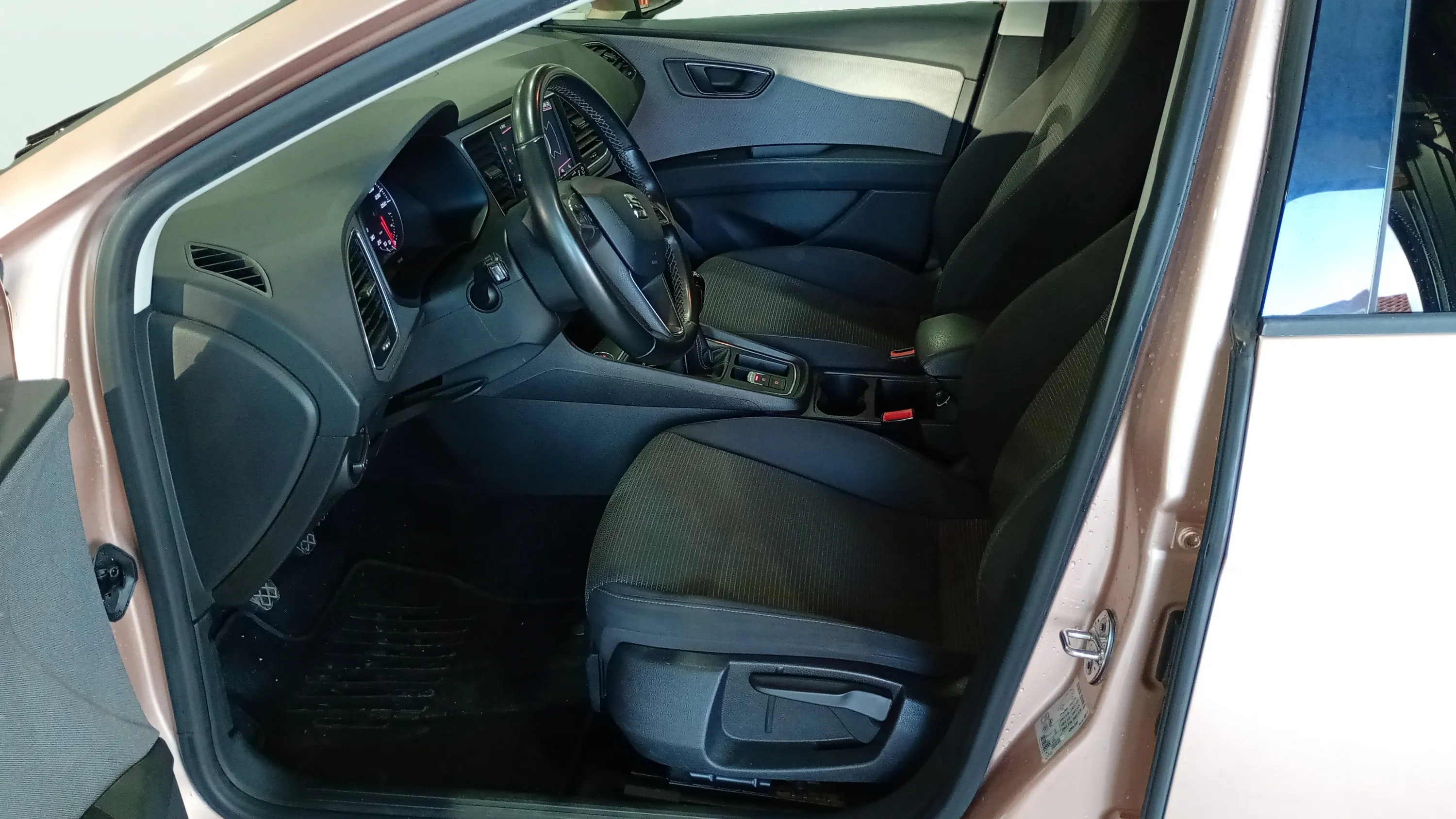 SEAT León 1.6 TDI St&Sp Style - foto 18