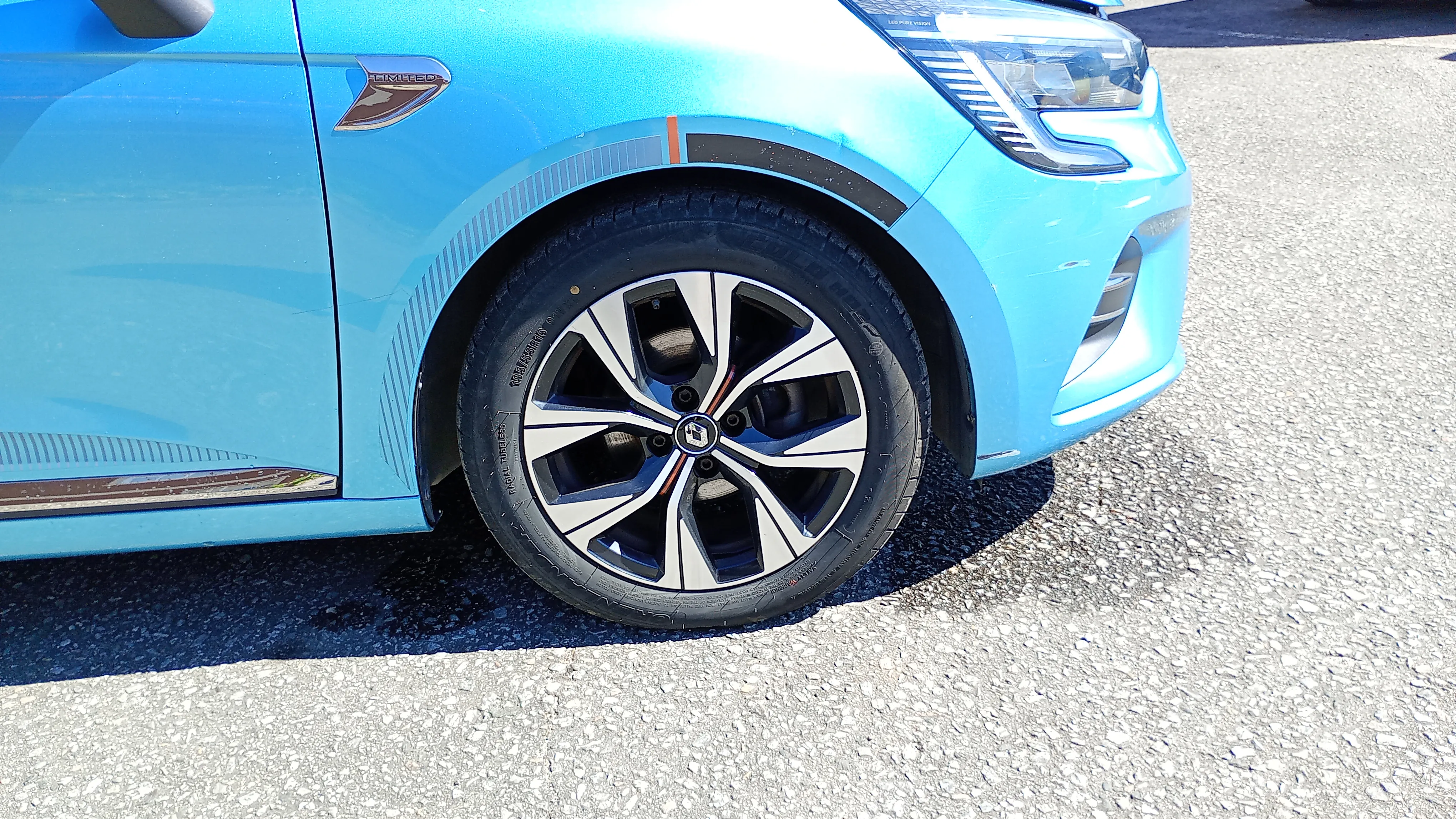 Renault Clio Serie limitada Limited TCe - foto 26