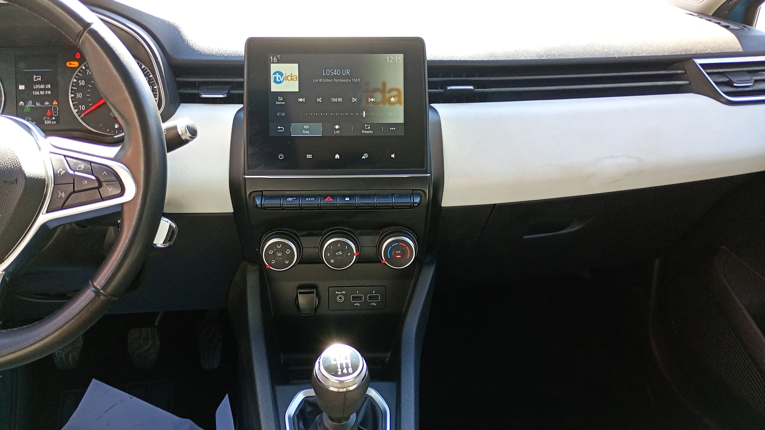 Renault Clio Serie limitada Limited TCe - foto 14