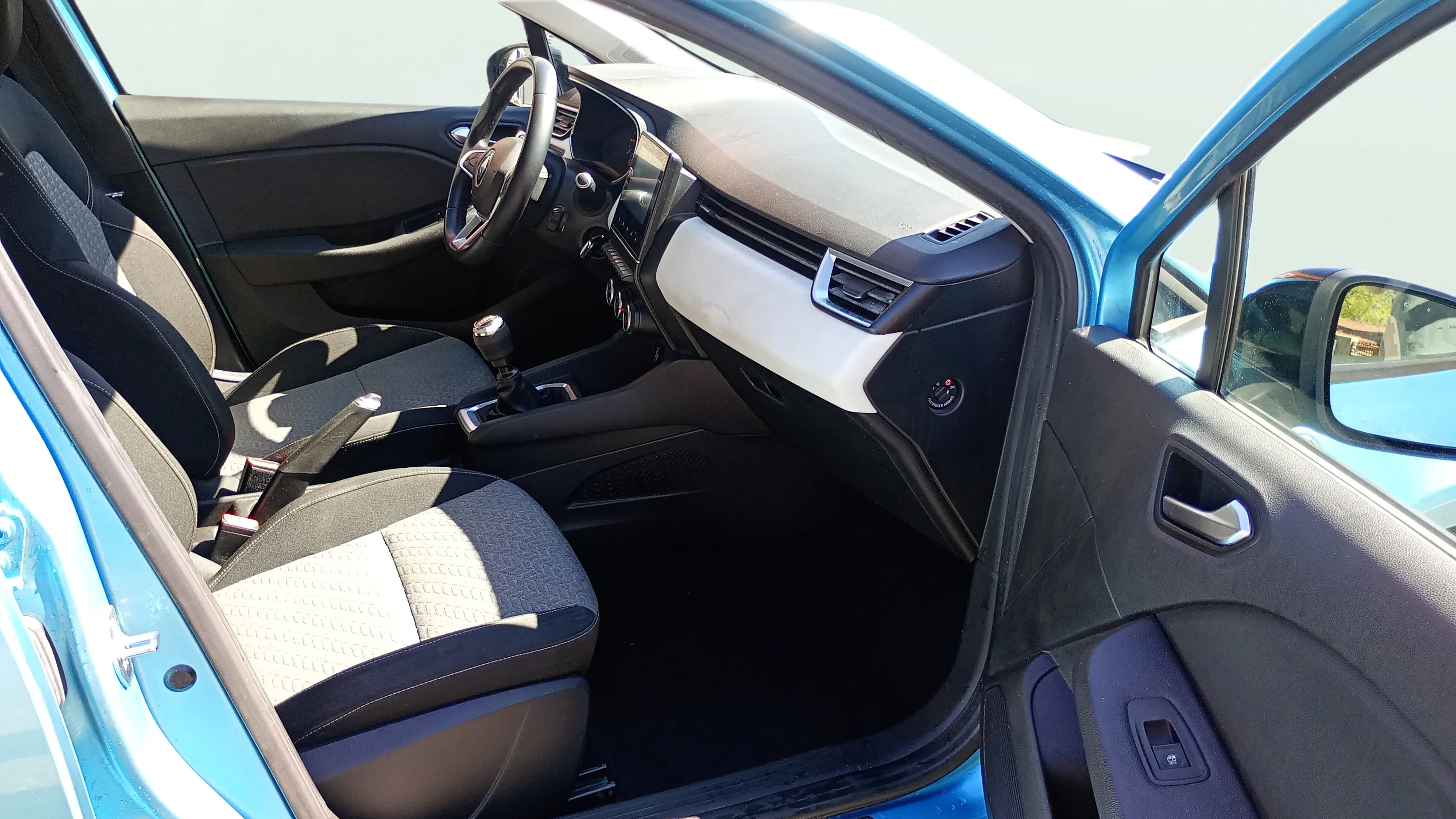 Renault Clio Serie limitada Limited TCe - foto 16