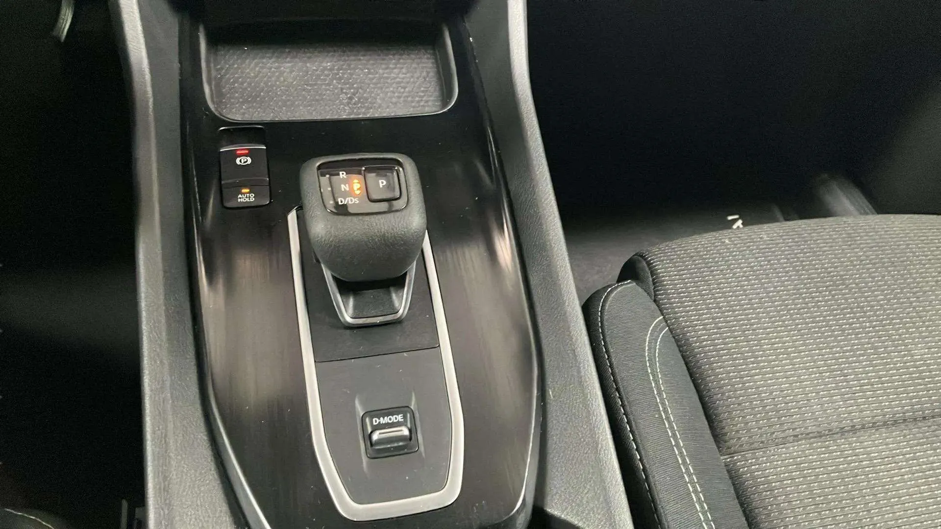 Nissan Qashqai DIG-T mHEV Xtronic Acenta - foto 16