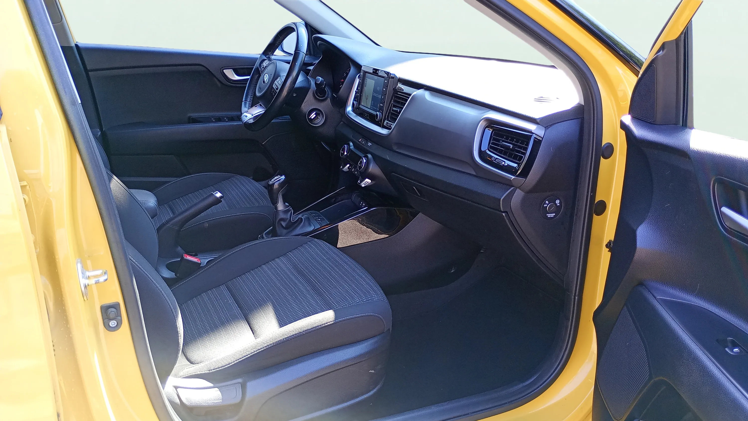Kia Stonic 1.0 T-GDi Drive - foto 18