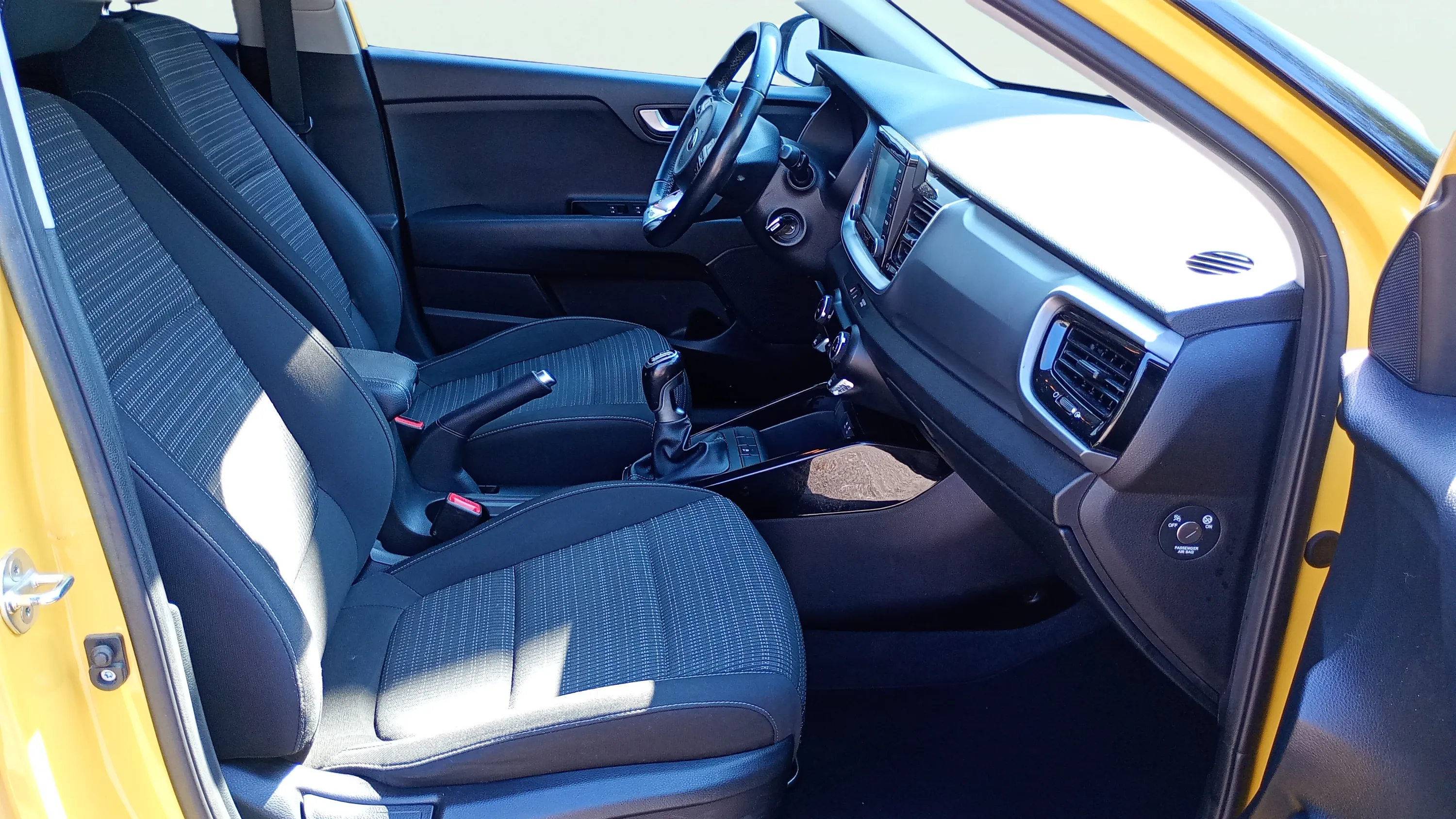 Kia Stonic 1.0 T-GDi Drive - foto 17