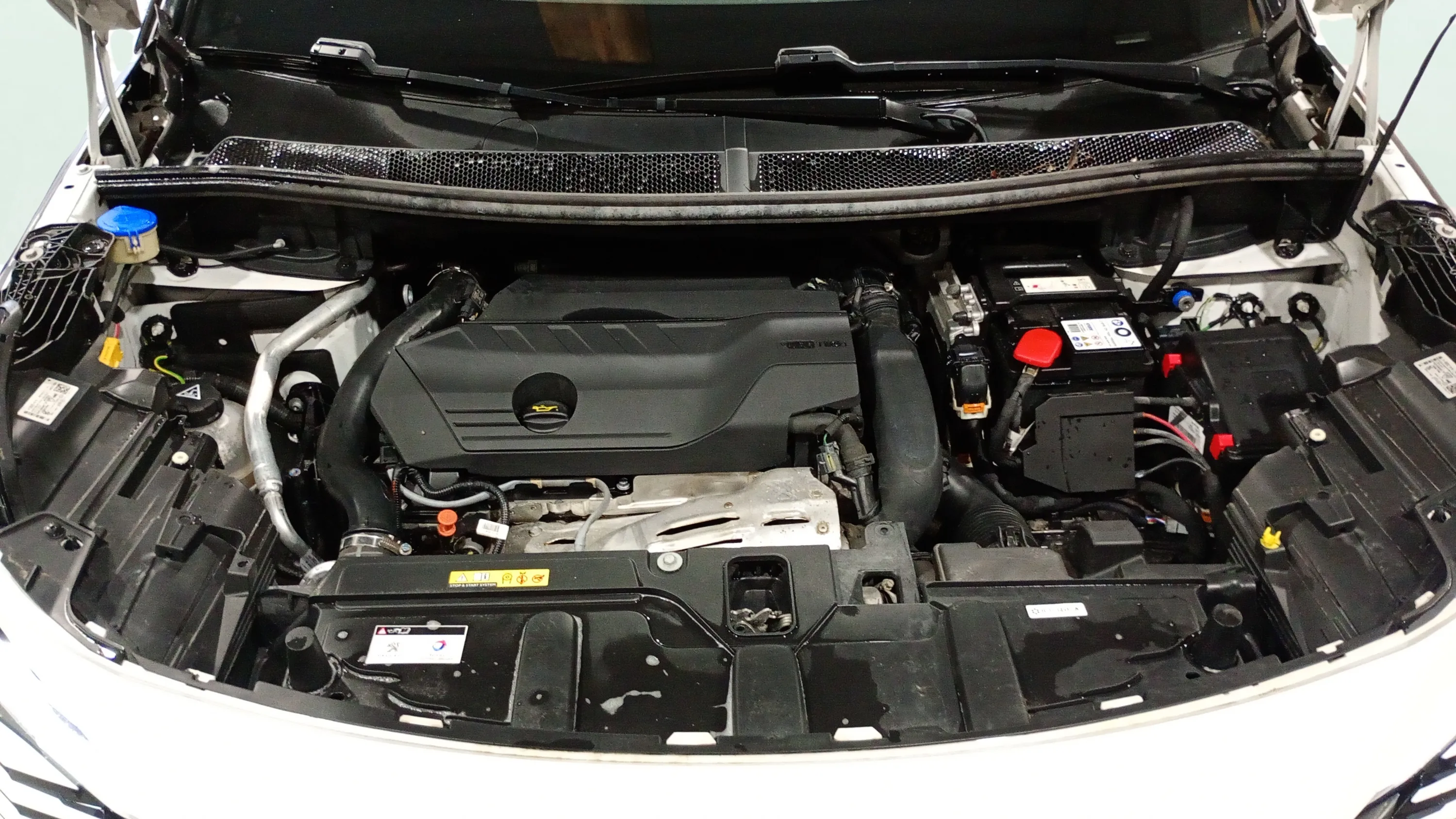 Peugeot 5008 1.2 PureTech GT Pack EAT8 - foto 25