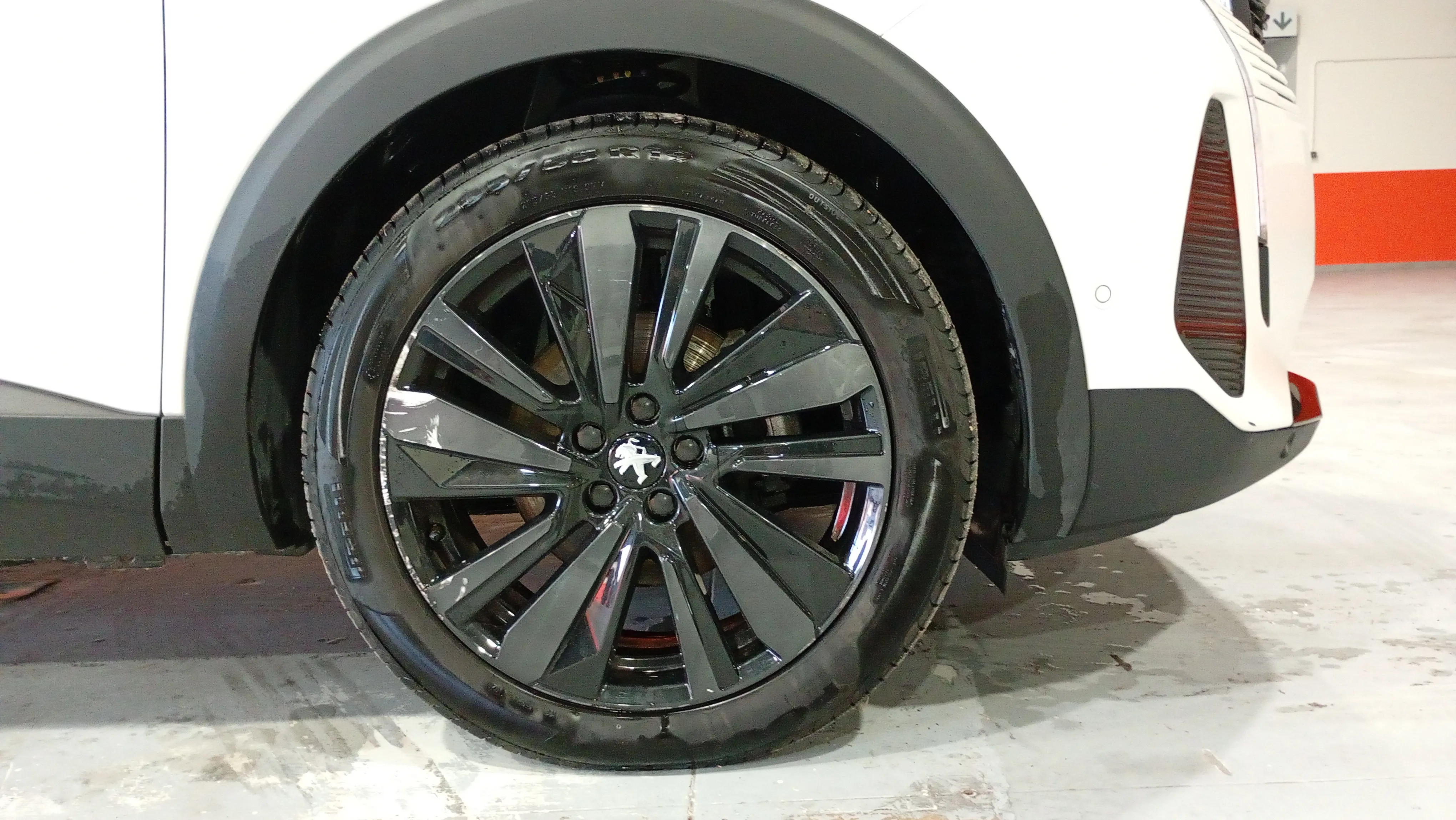 Peugeot 5008 1.2 PureTech GT Pack EAT8 - foto 24
