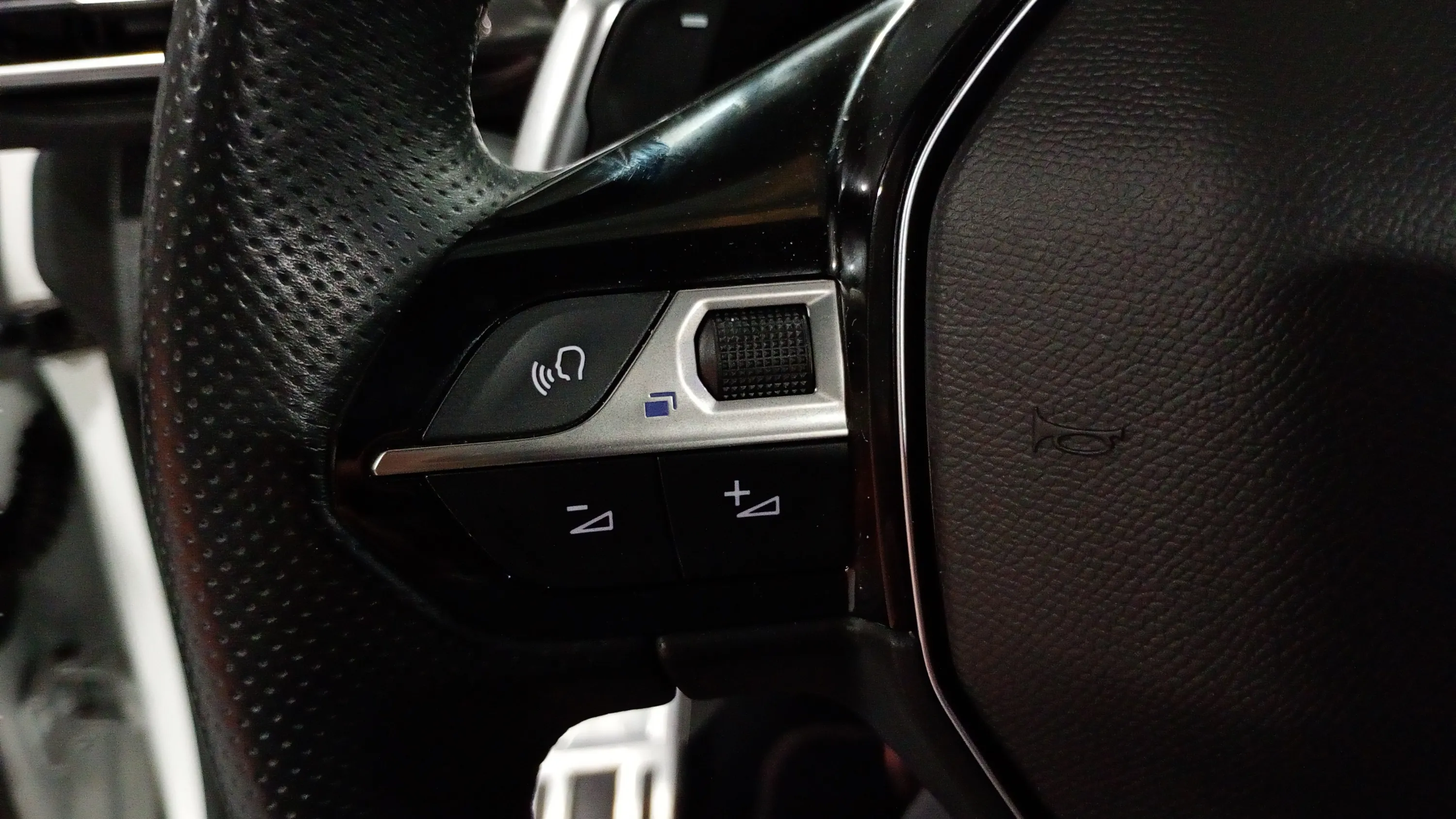 Peugeot 5008 1.2 PureTech GT Pack EAT8 - foto 16