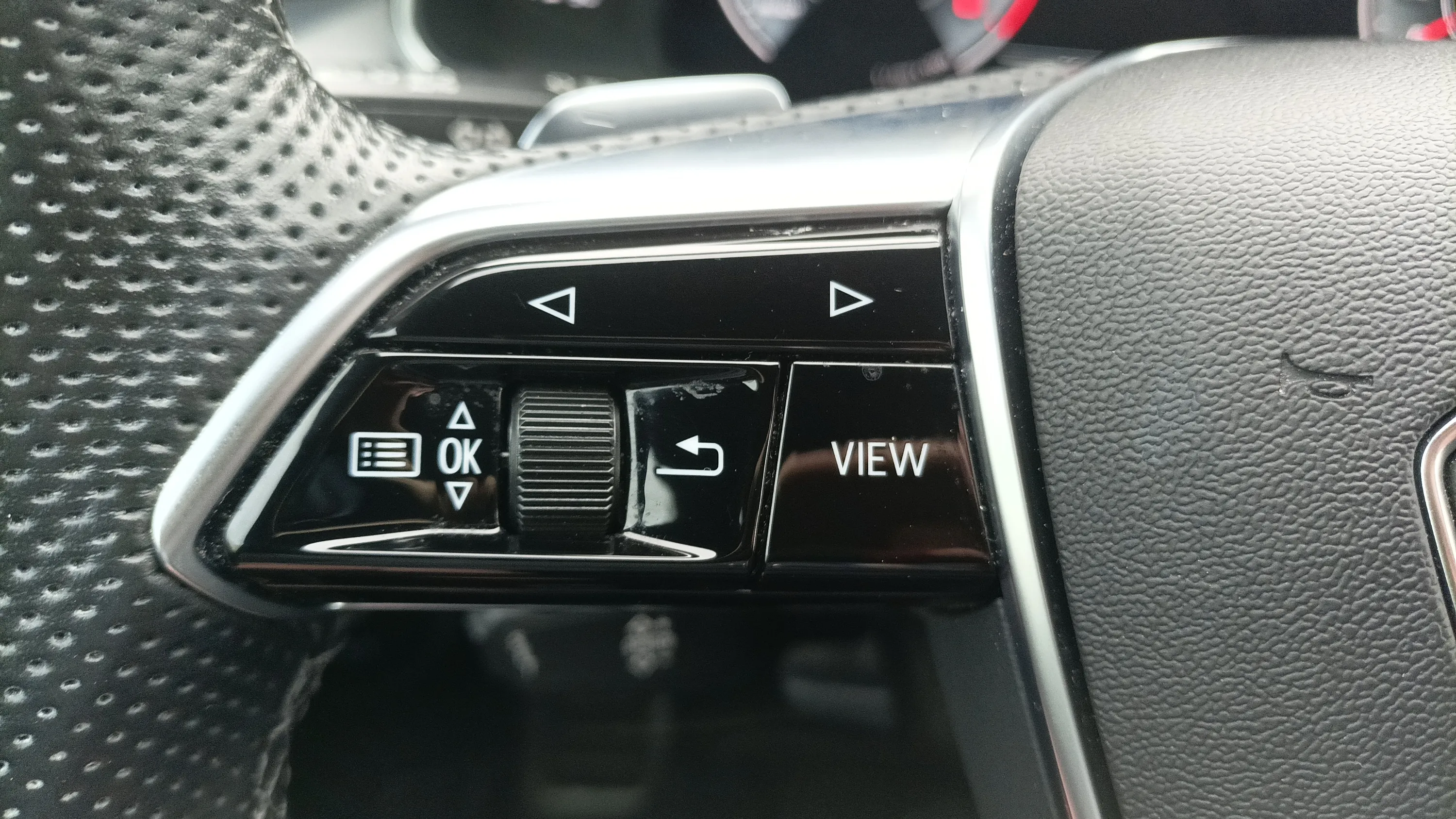 Audi A7 Sportback 45 TDI quattro triptron - foto 11