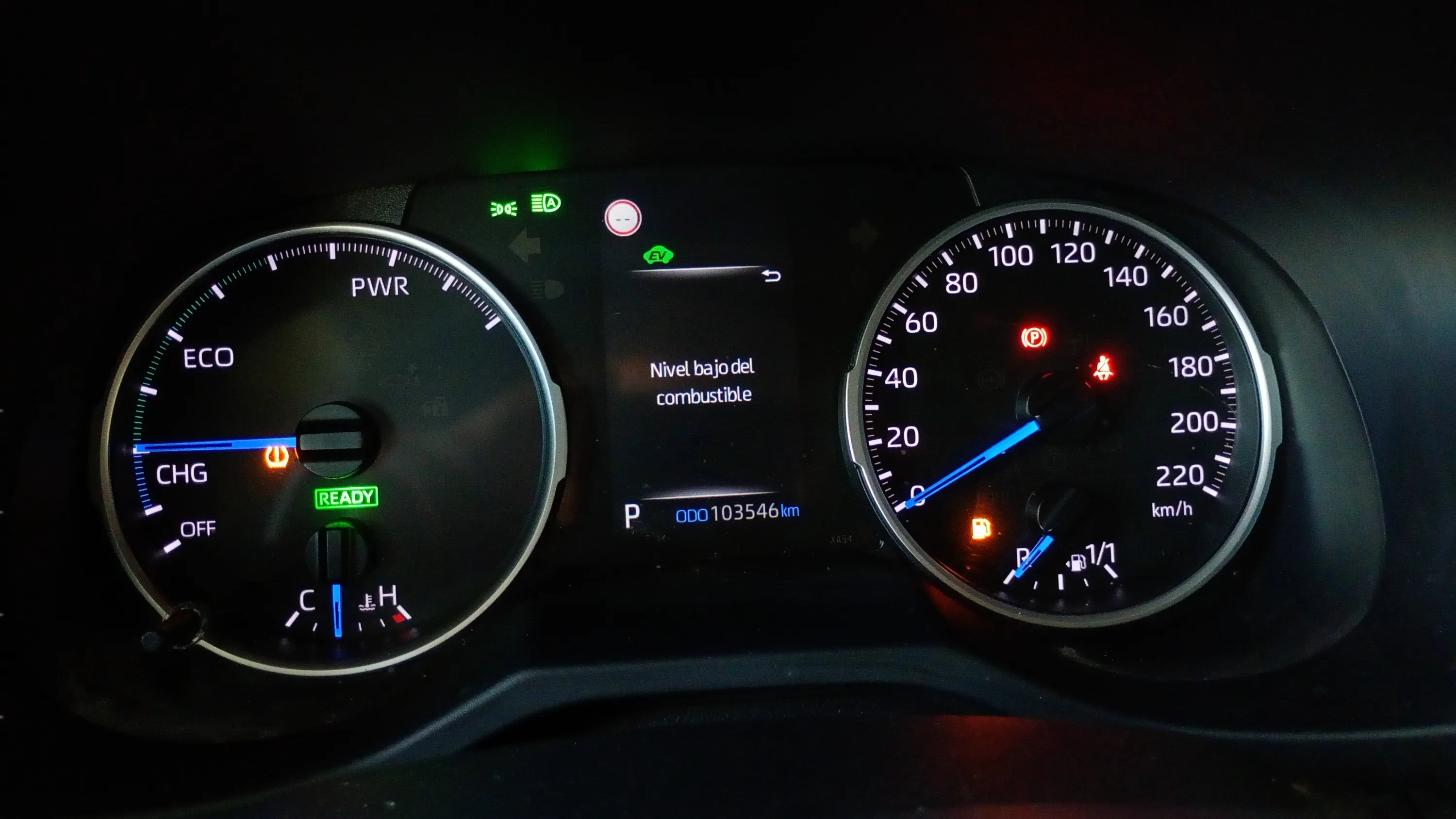 Toyota RAV4 2.5l 220H Business - foto 11