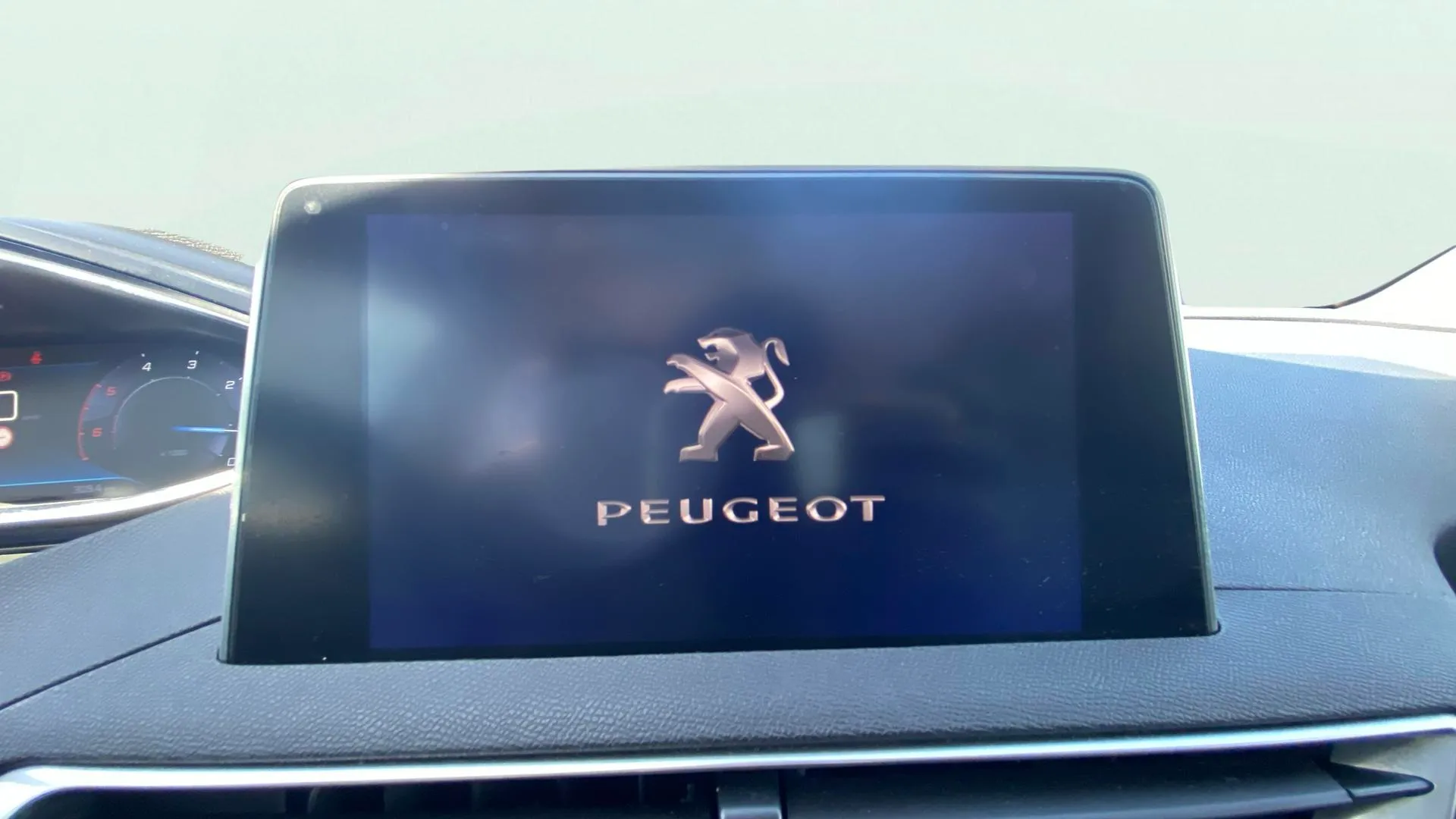 Peugeot 3008 1.5 BlueHDi Allure - foto 18