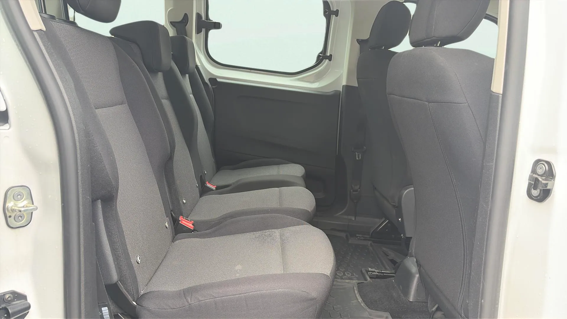 Peugeot Rifter Active Pack Long BlueHDi - foto 13