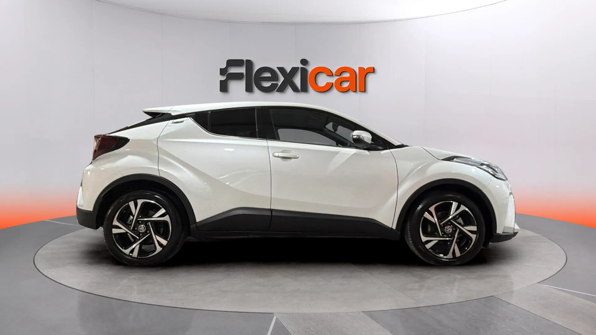 Toyota C-HR 2.0 180H Advance - foto 4